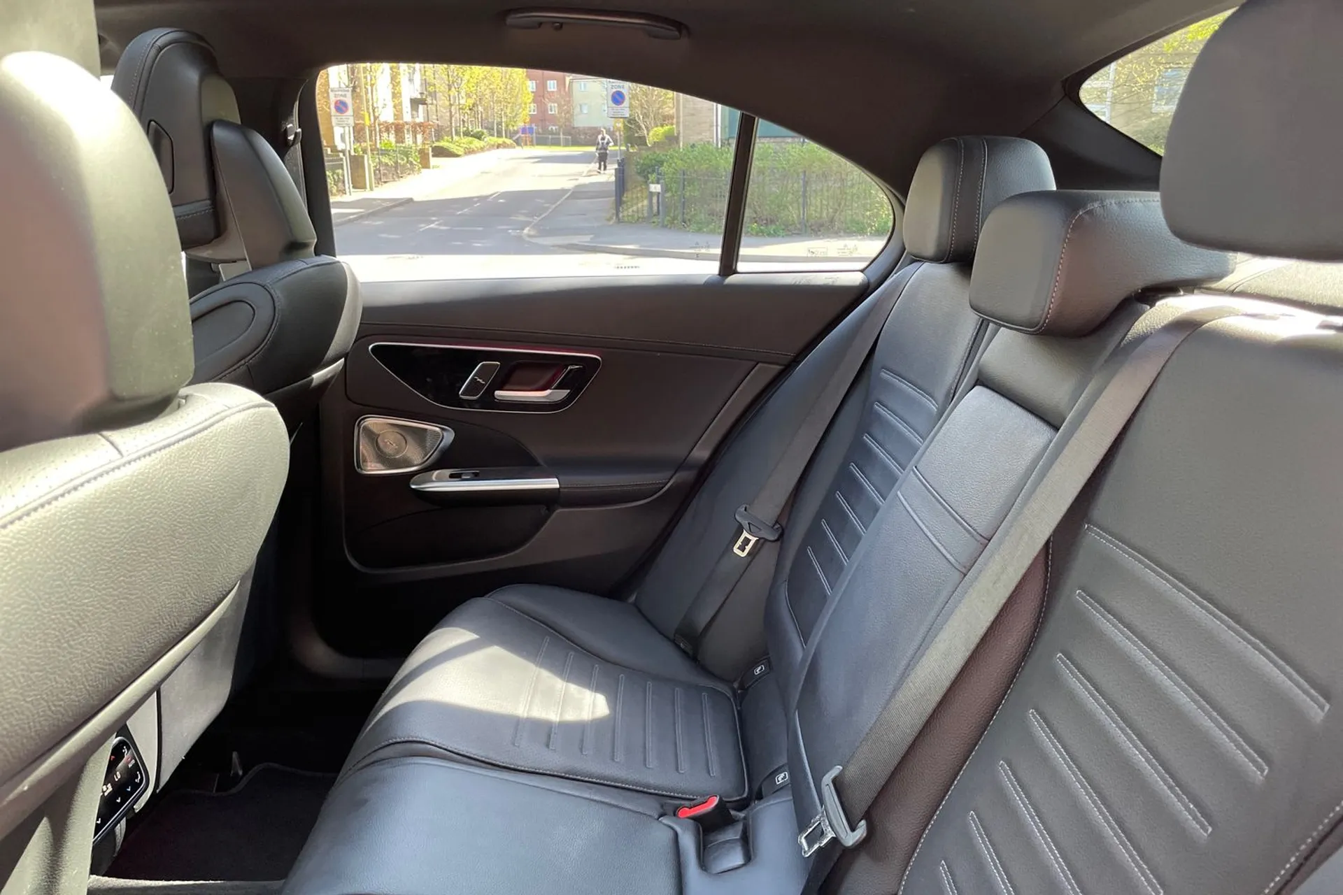 MERCEDES-BENZ C CLASS thumbnail image number 29