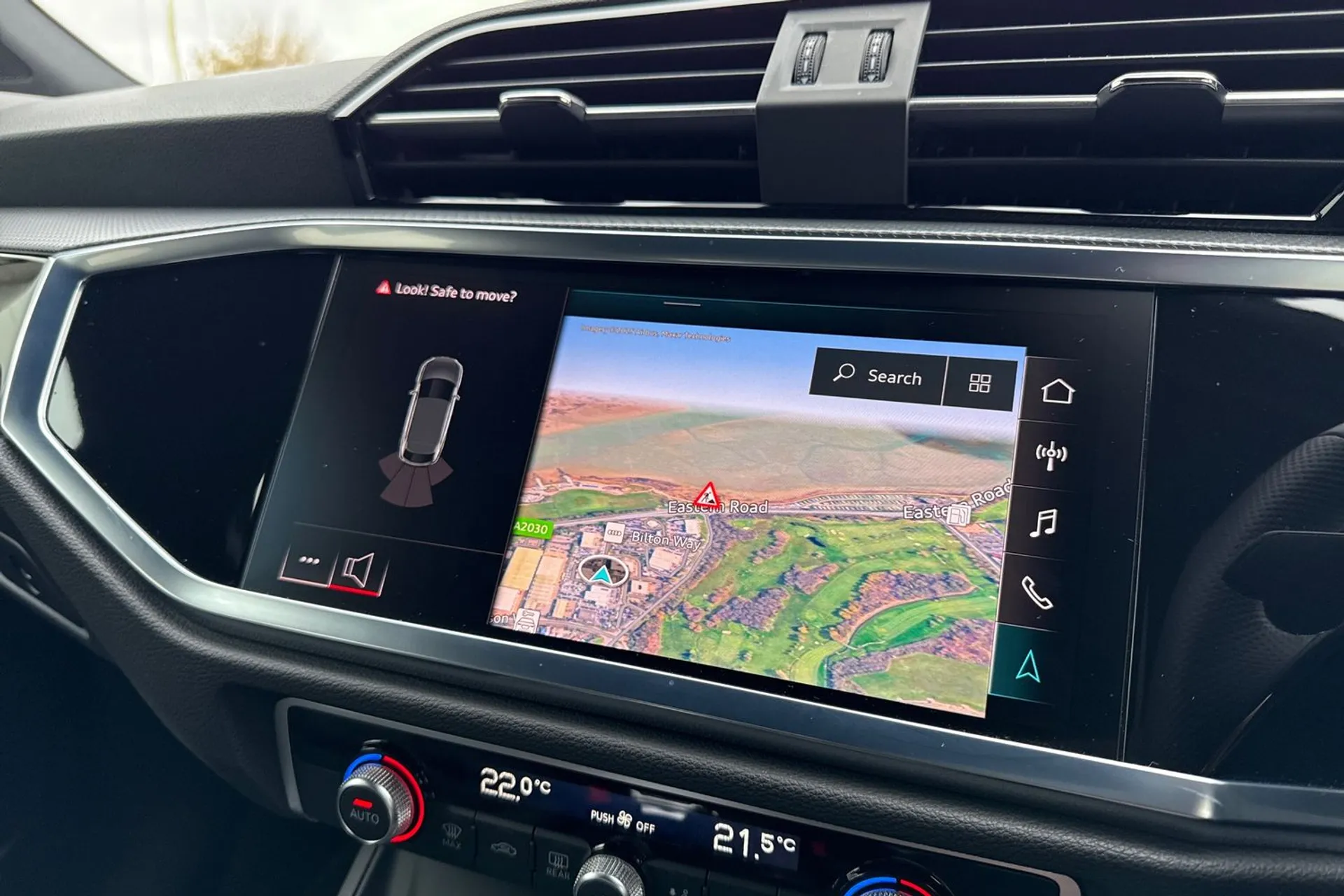 Audi Q3 thumbnail image number 39