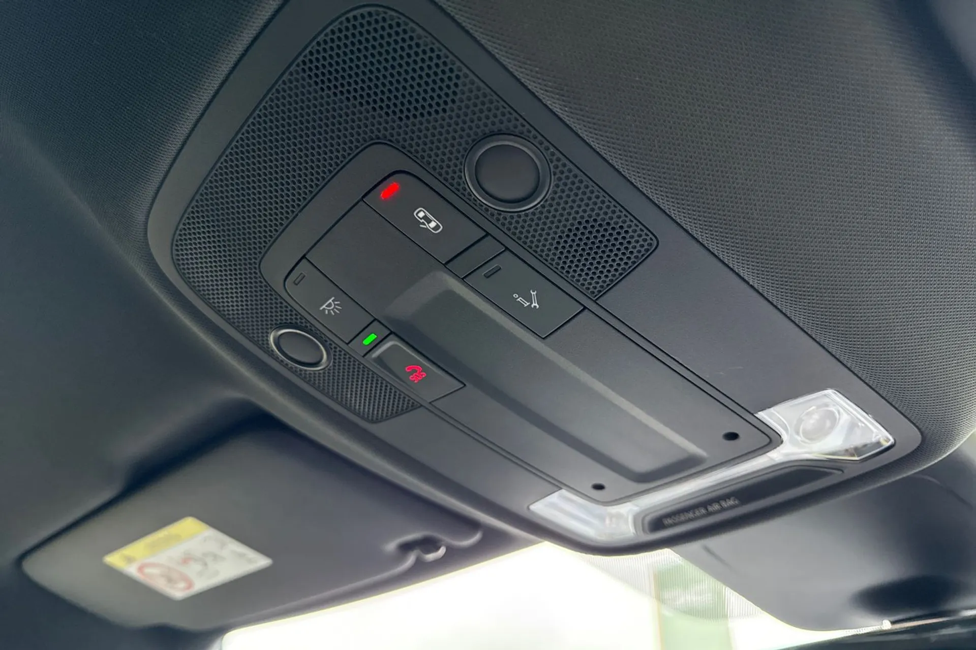 Audi Q3 thumbnail image number 43