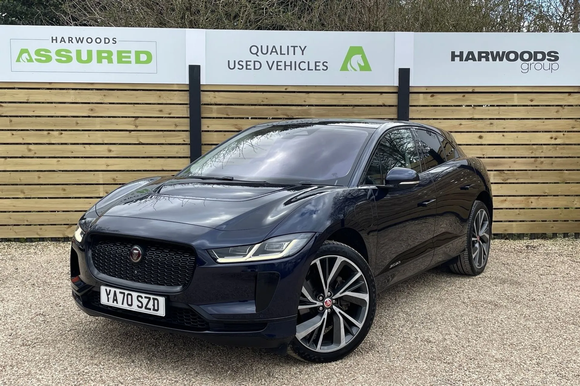 Jaguar I-PACE thumbnail image number 12