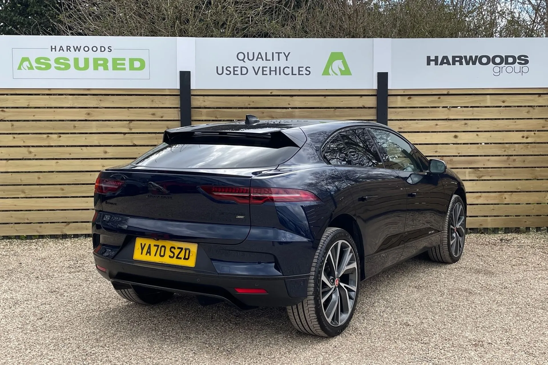 Jaguar I-PACE thumbnail image number 8