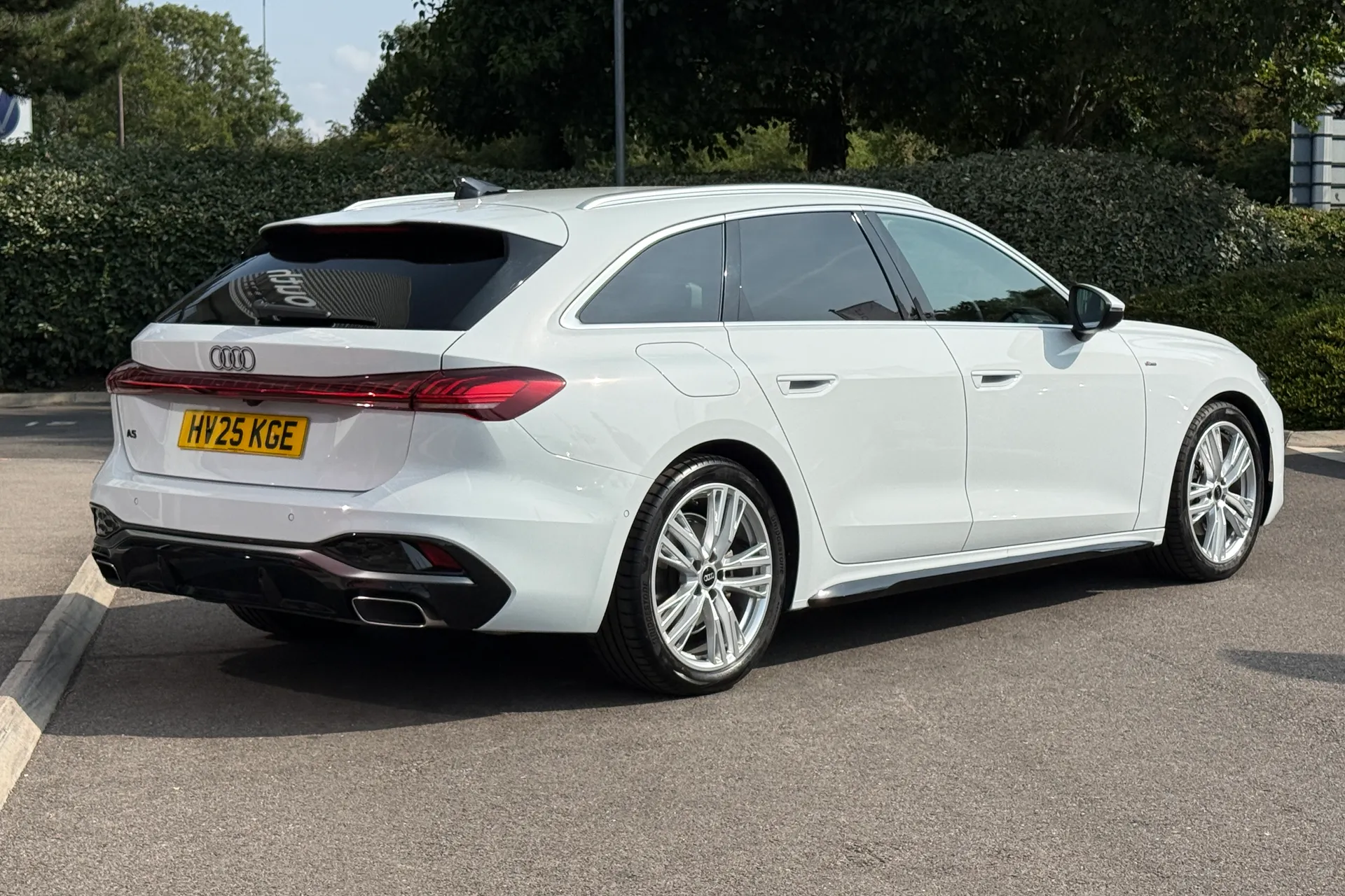 Audi A5 thumbnail image number 18