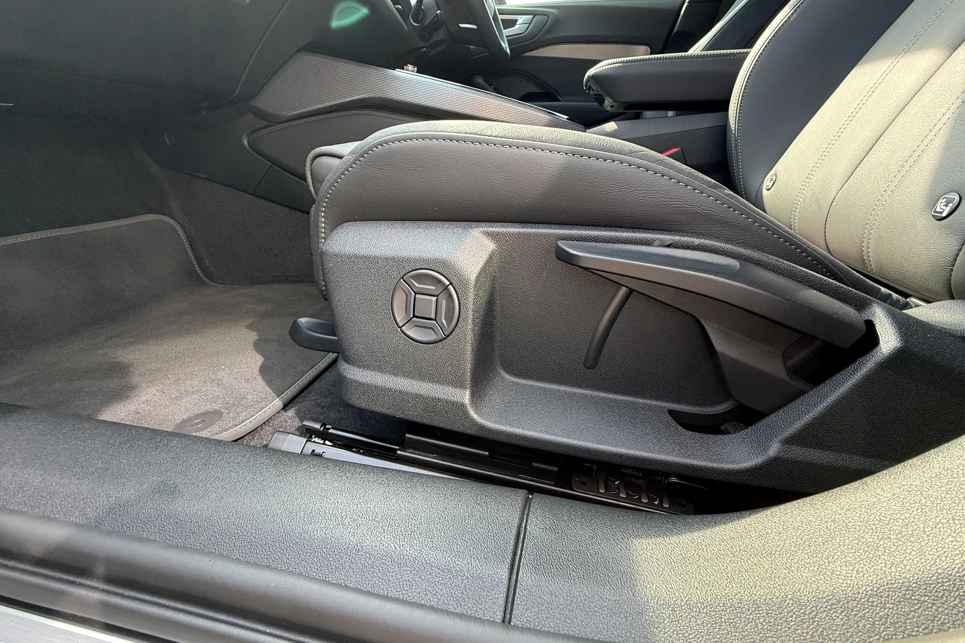 Audi A5 thumbnail image number 41