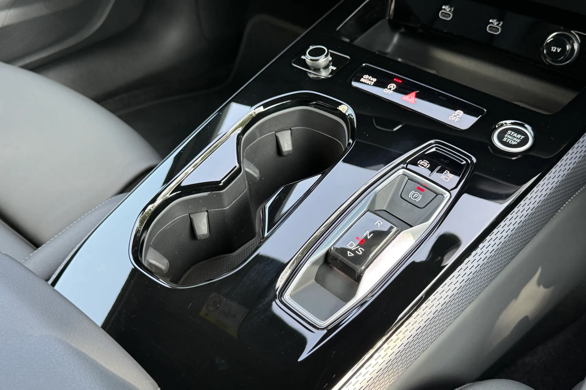 Audi A5 thumbnail image number 17