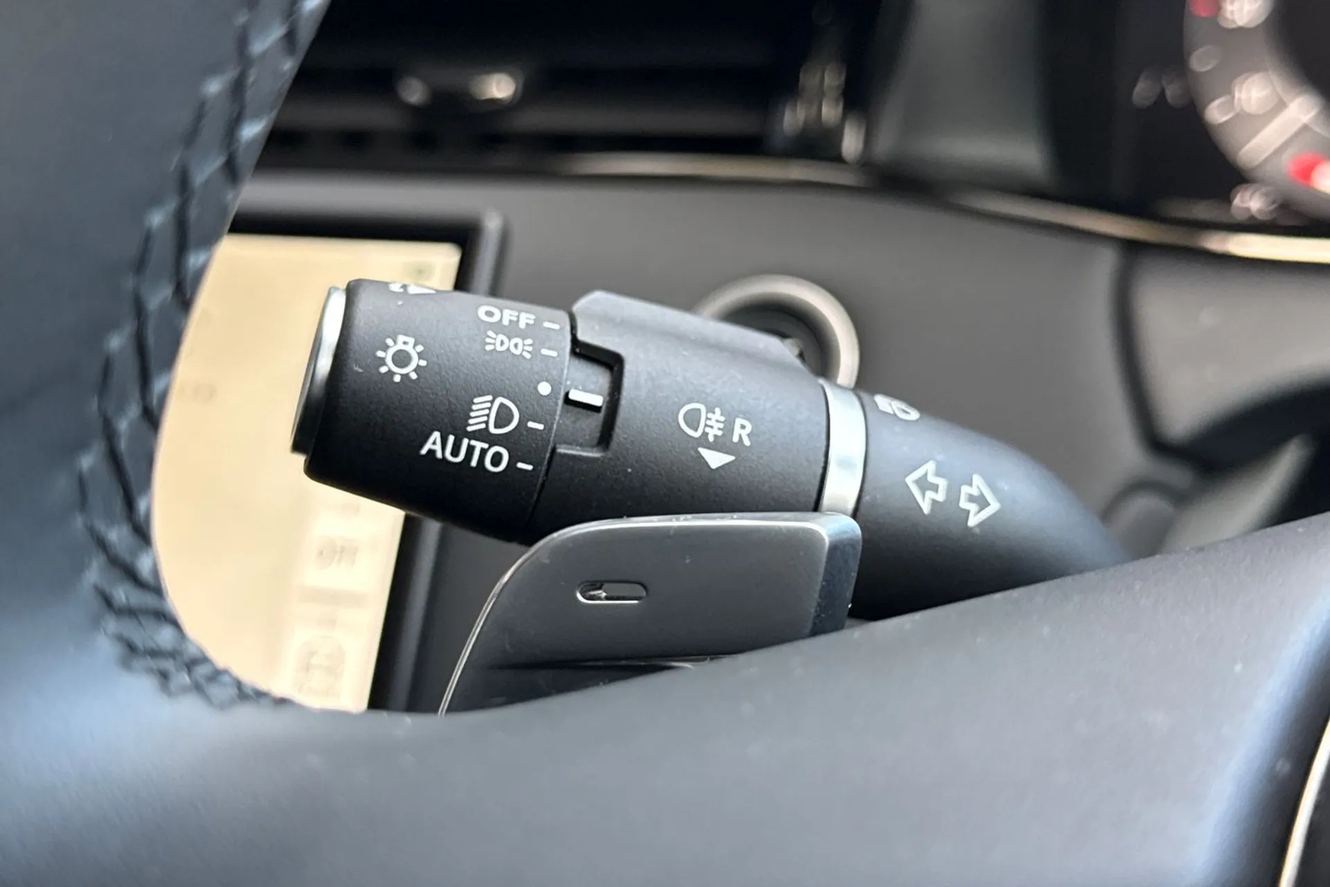 LAND ROVER RANGE ROVER EVOQUE thumbnail image number 60