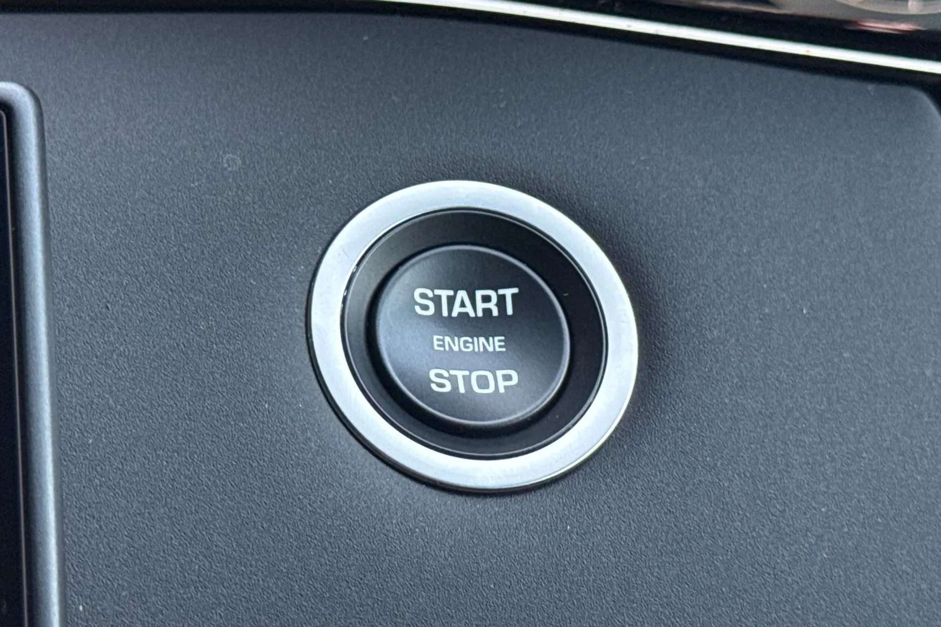 LAND ROVER RANGE ROVER EVOQUE thumbnail image number 30