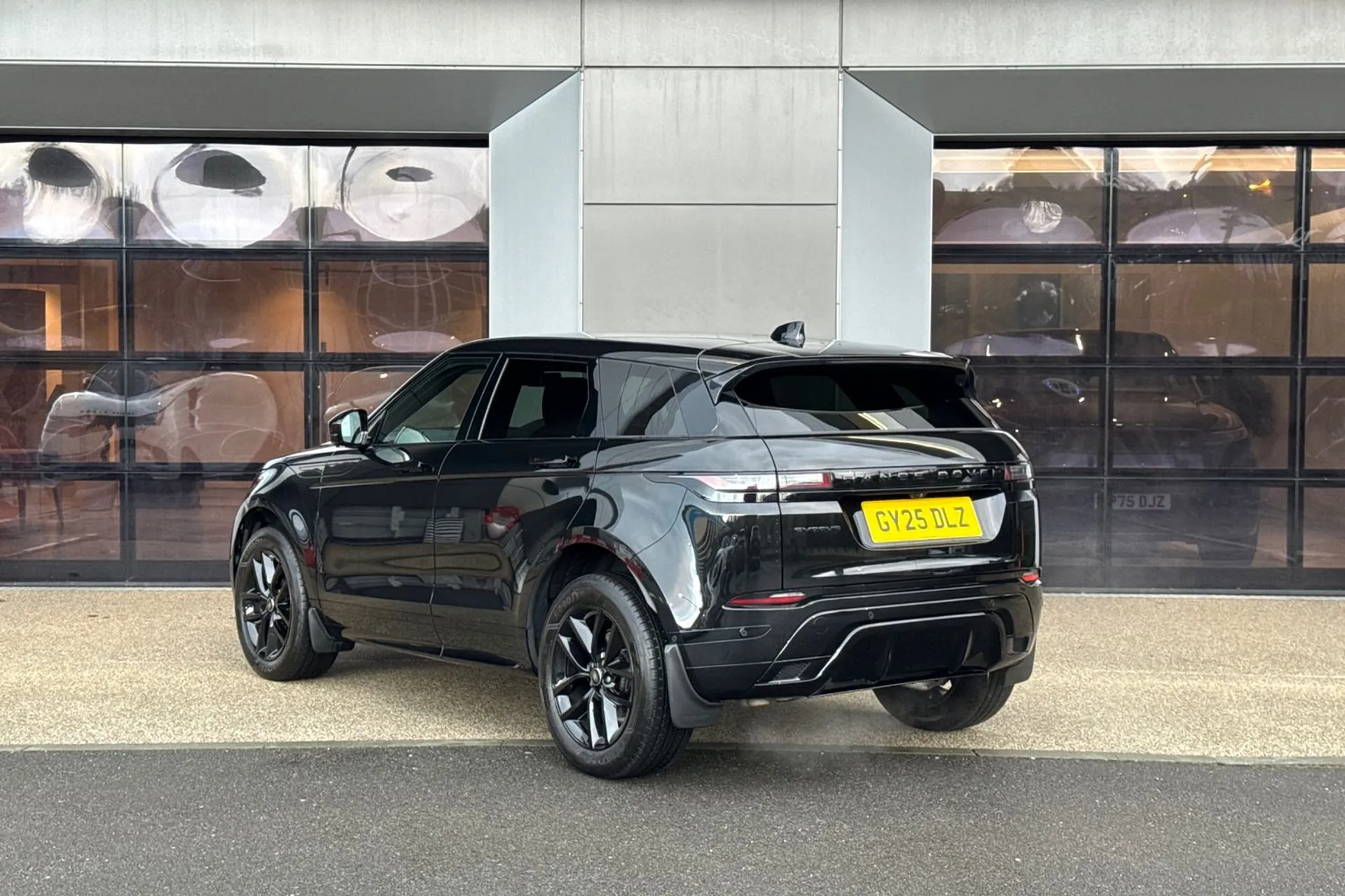 LAND ROVER RANGE ROVER EVOQUE thumbnail image number 10