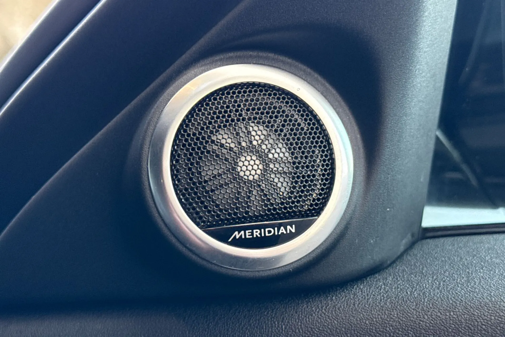 LAND ROVER RANGE ROVER EVOQUE thumbnail image number 49