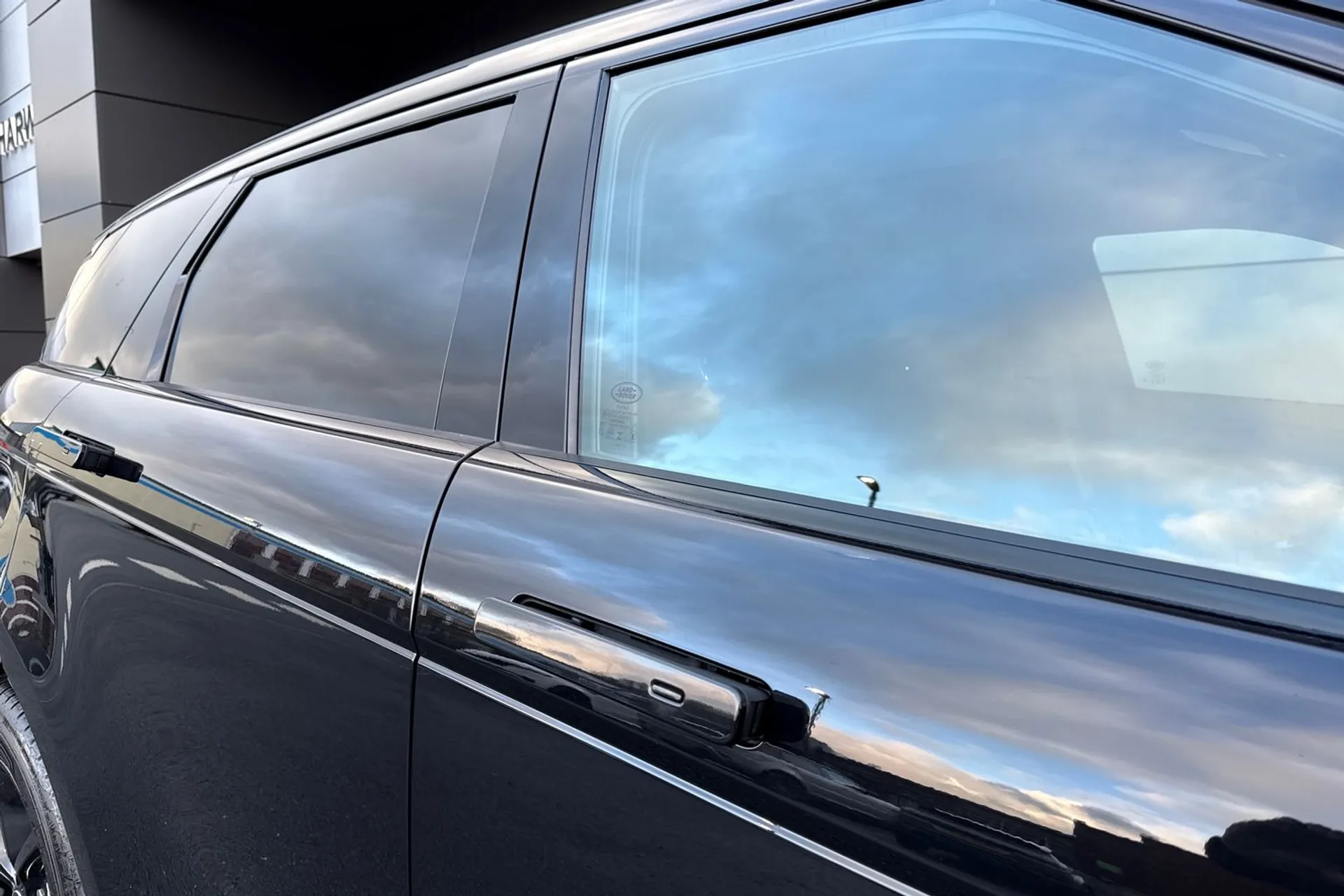 LAND ROVER RANGE ROVER EVOQUE thumbnail image number 21