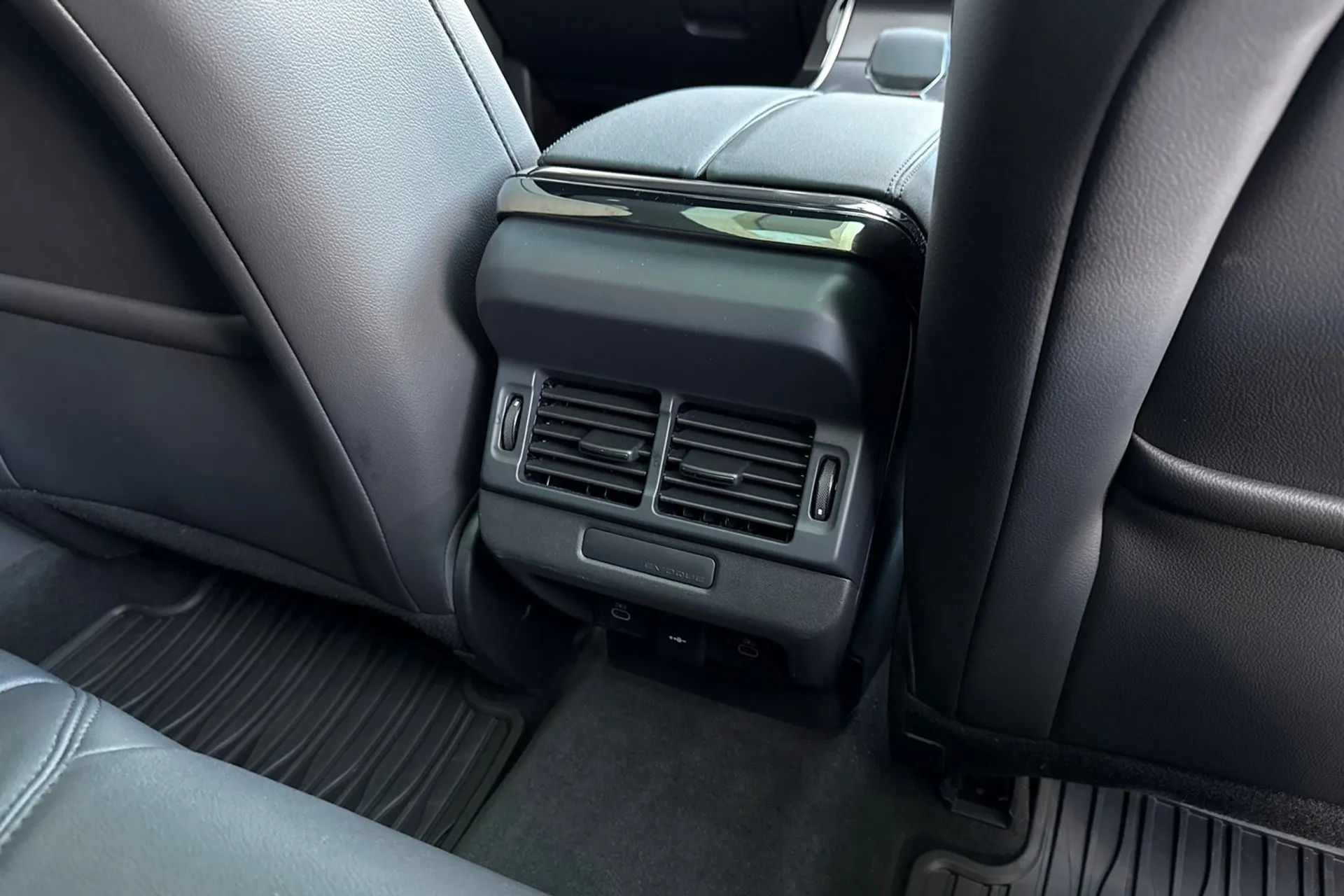 LAND ROVER RANGE ROVER EVOQUE thumbnail image number 55