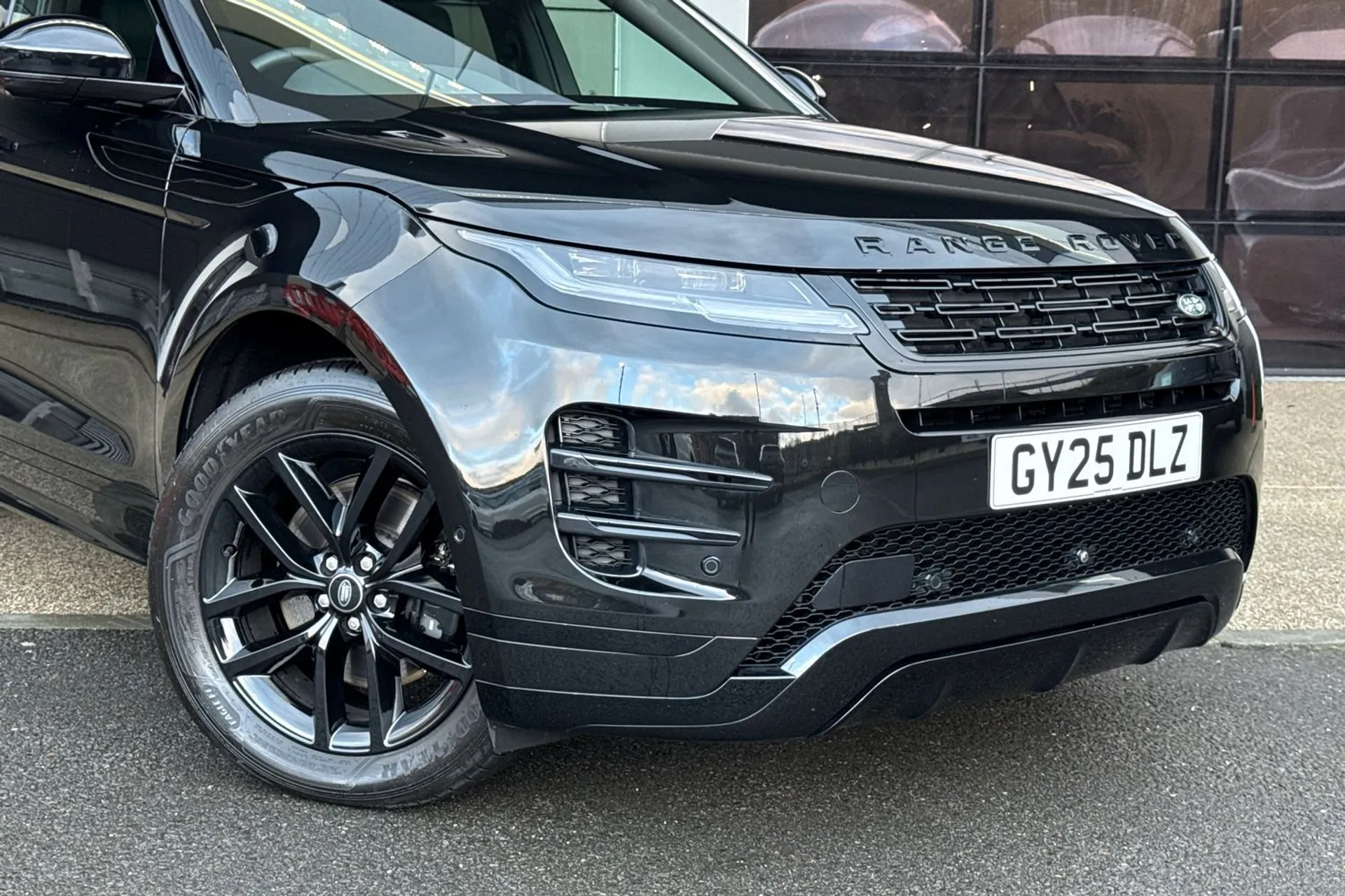 LAND ROVER RANGE ROVER EVOQUE thumbnail image number 15