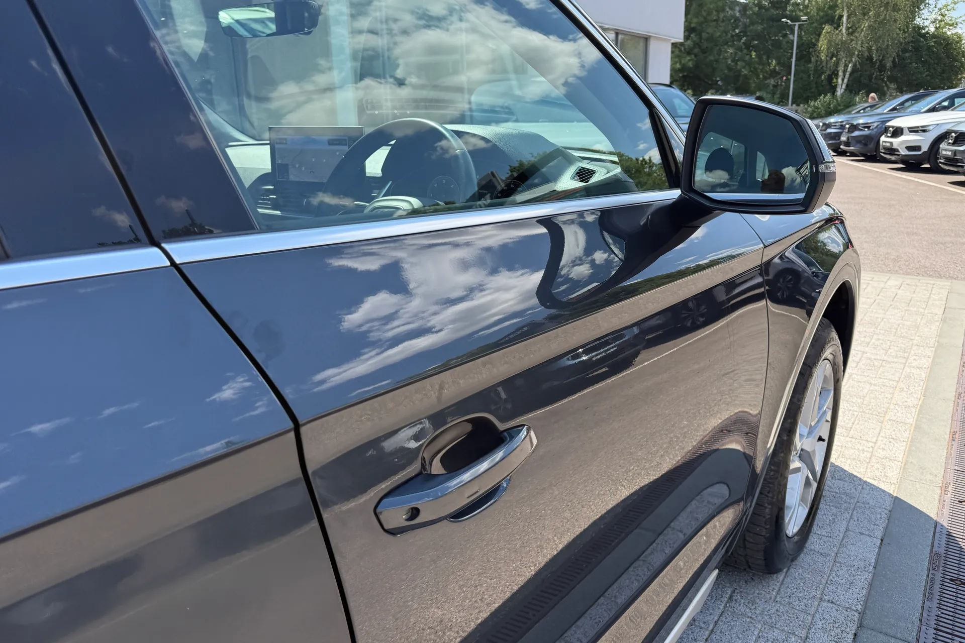 Audi Q5 thumbnail image number 15