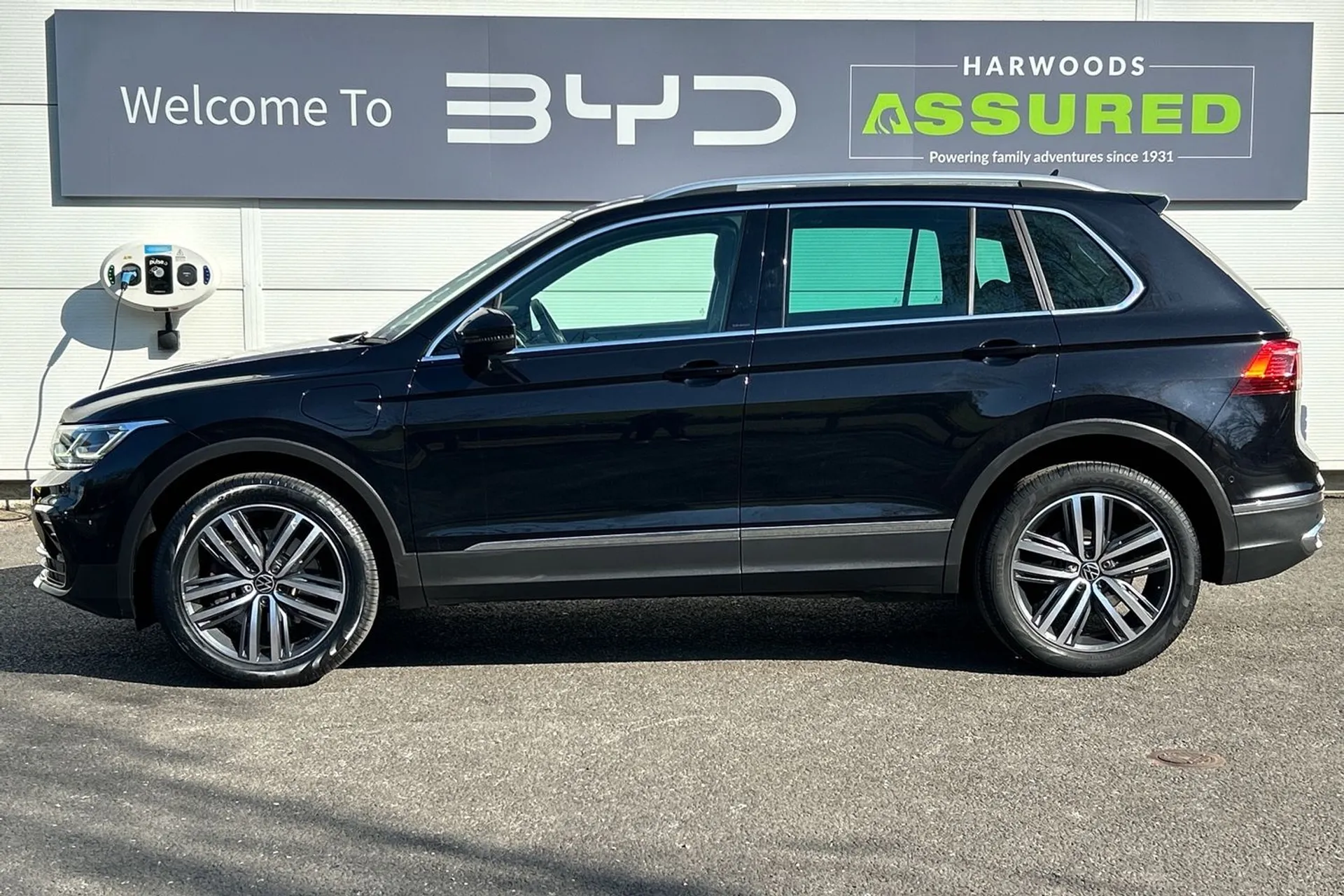 VOLKSWAGEN TIGUAN thumbnail image number 11