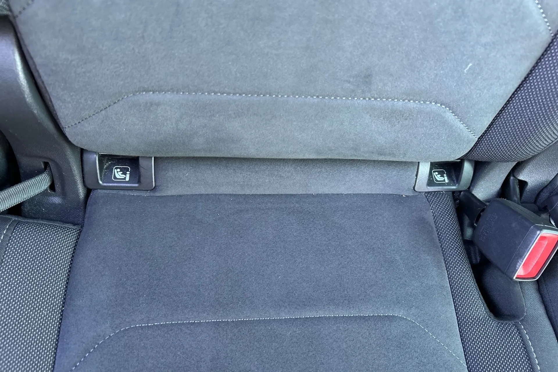VOLKSWAGEN TIGUAN thumbnail image number 36