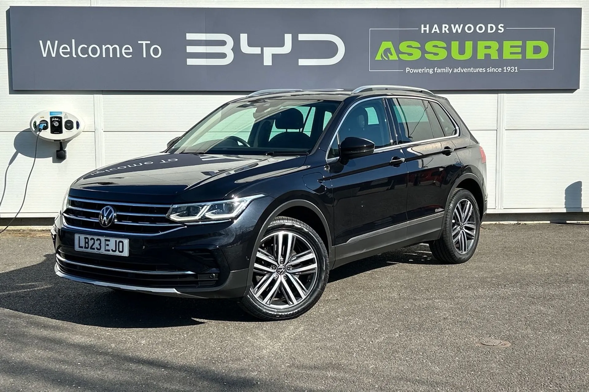 VOLKSWAGEN TIGUAN thumbnail image number 12