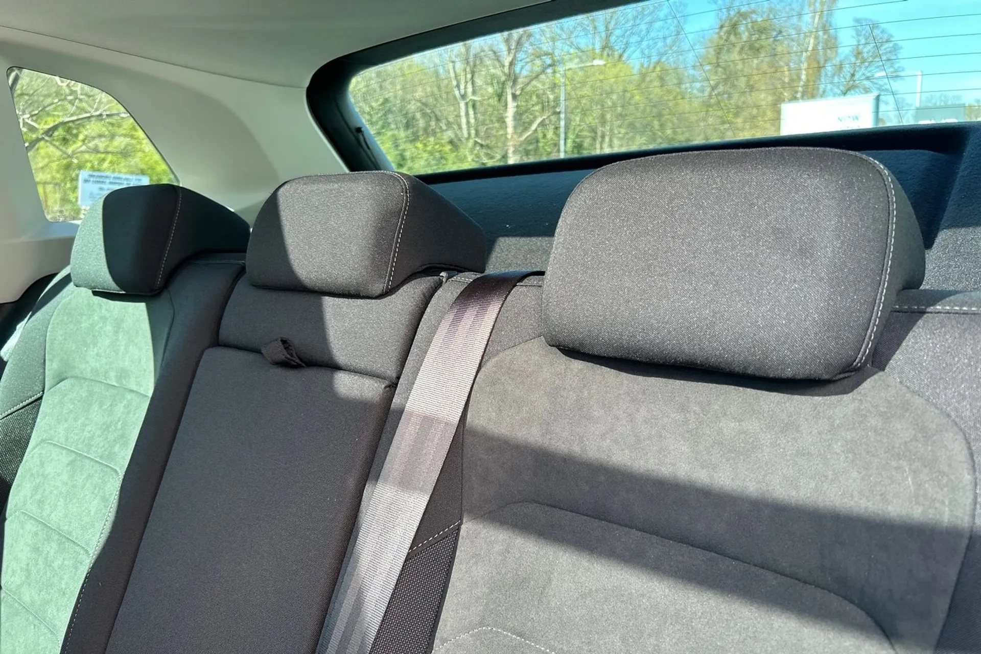 VOLKSWAGEN TIGUAN thumbnail image number 49
