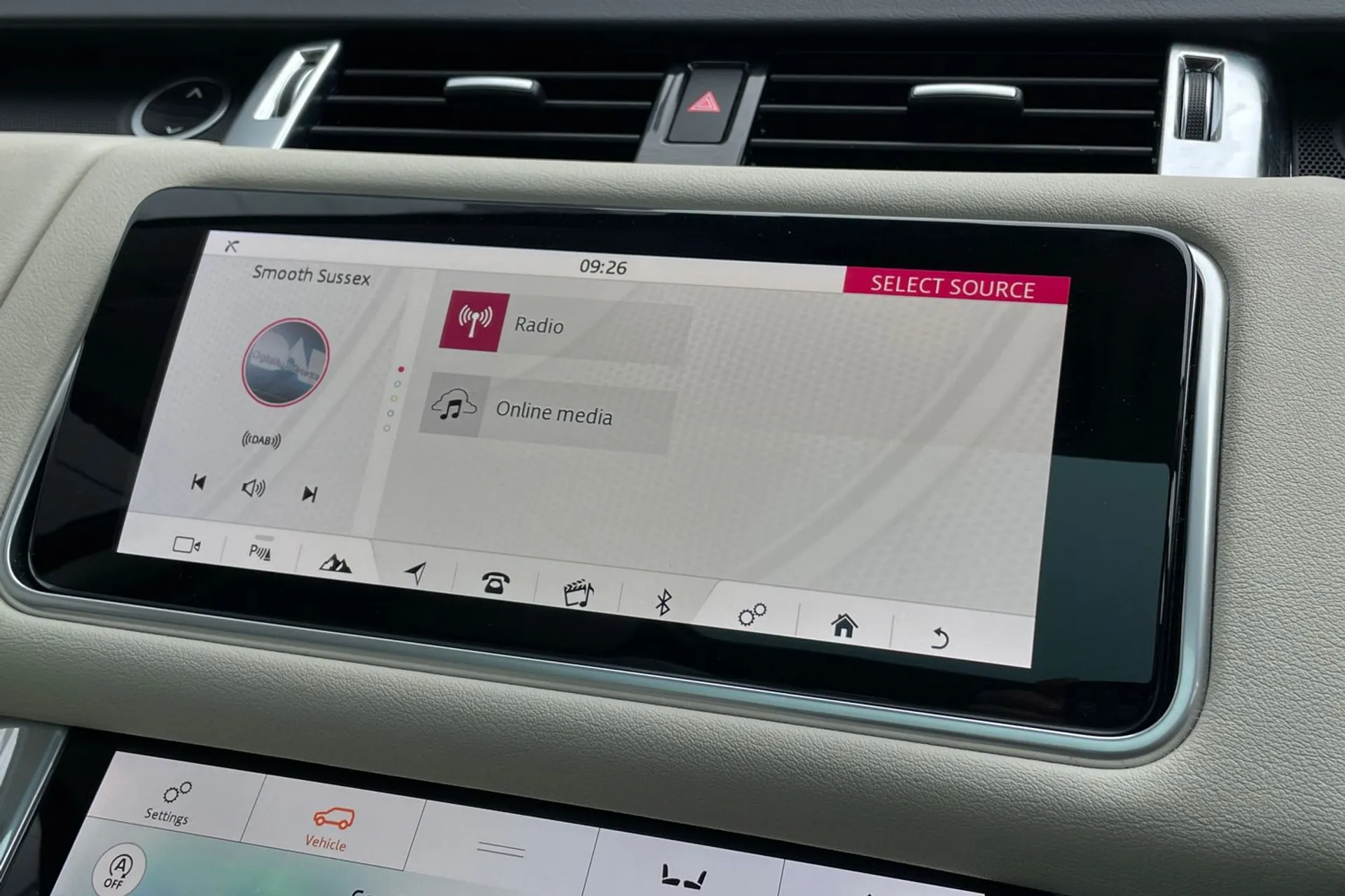 LAND ROVER RANGE ROVER SPORT thumbnail image number 61
