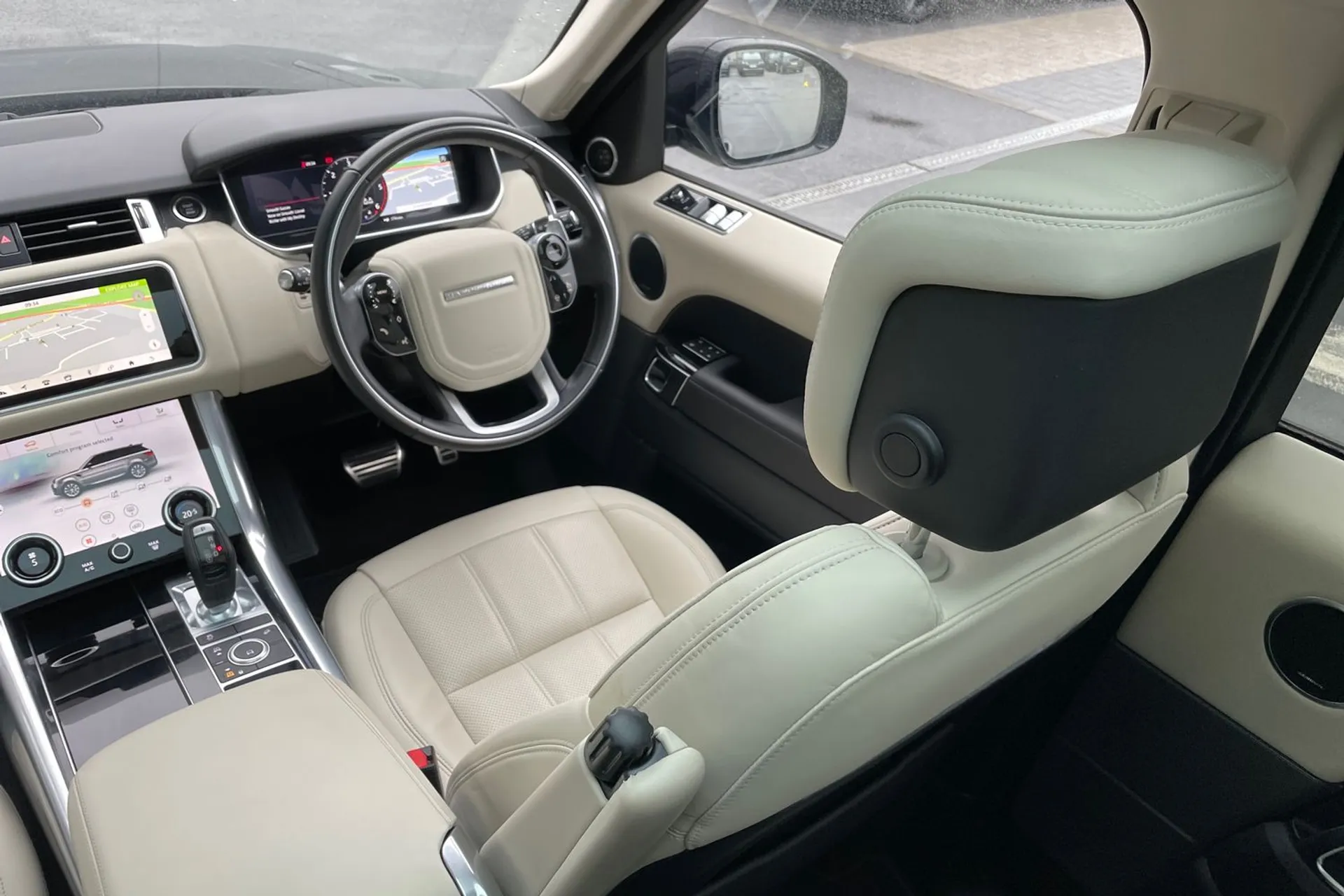 LAND ROVER RANGE ROVER SPORT thumbnail image number 42