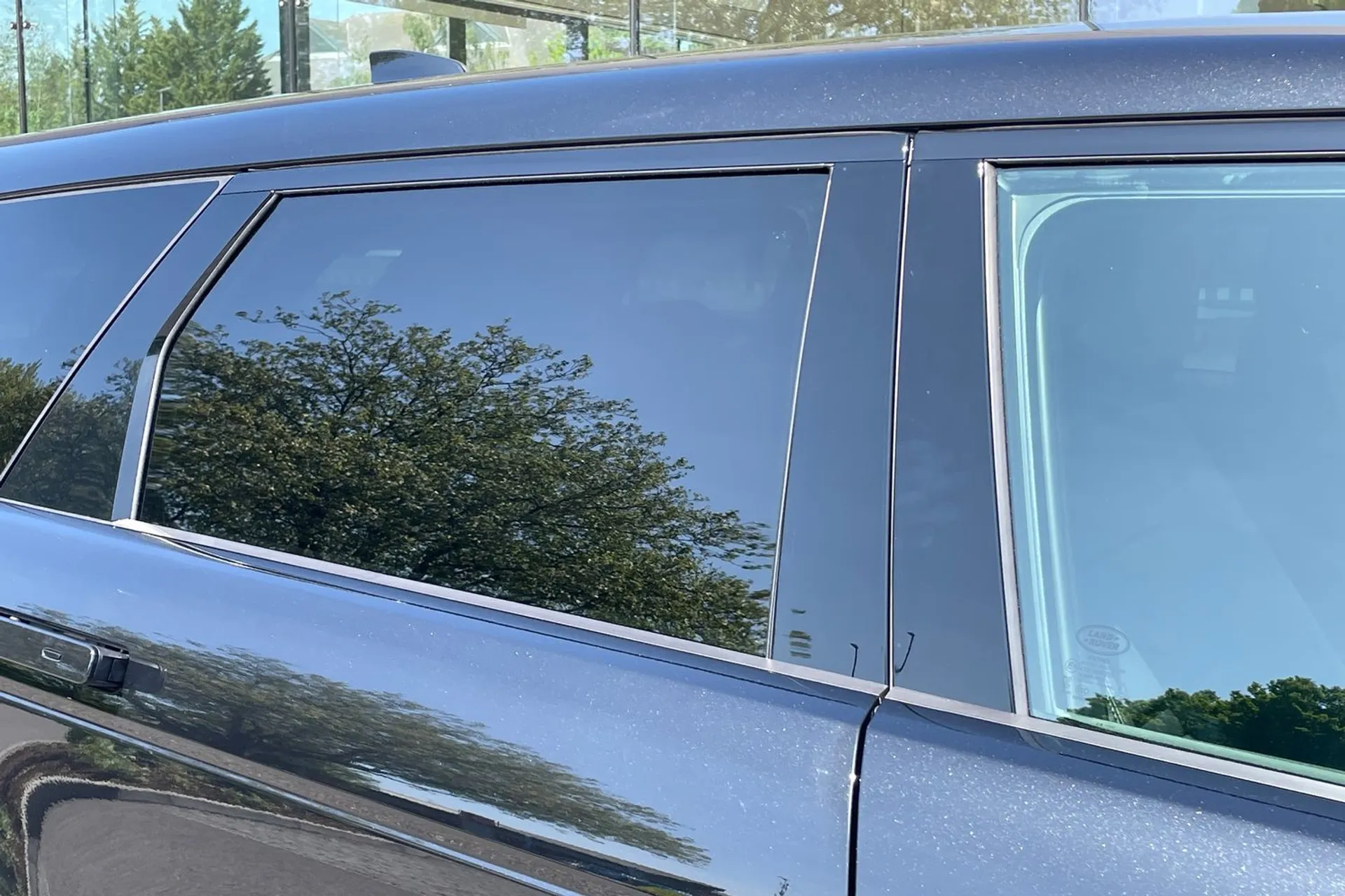 LAND ROVER RANGE ROVER EVOQUE thumbnail image number 36