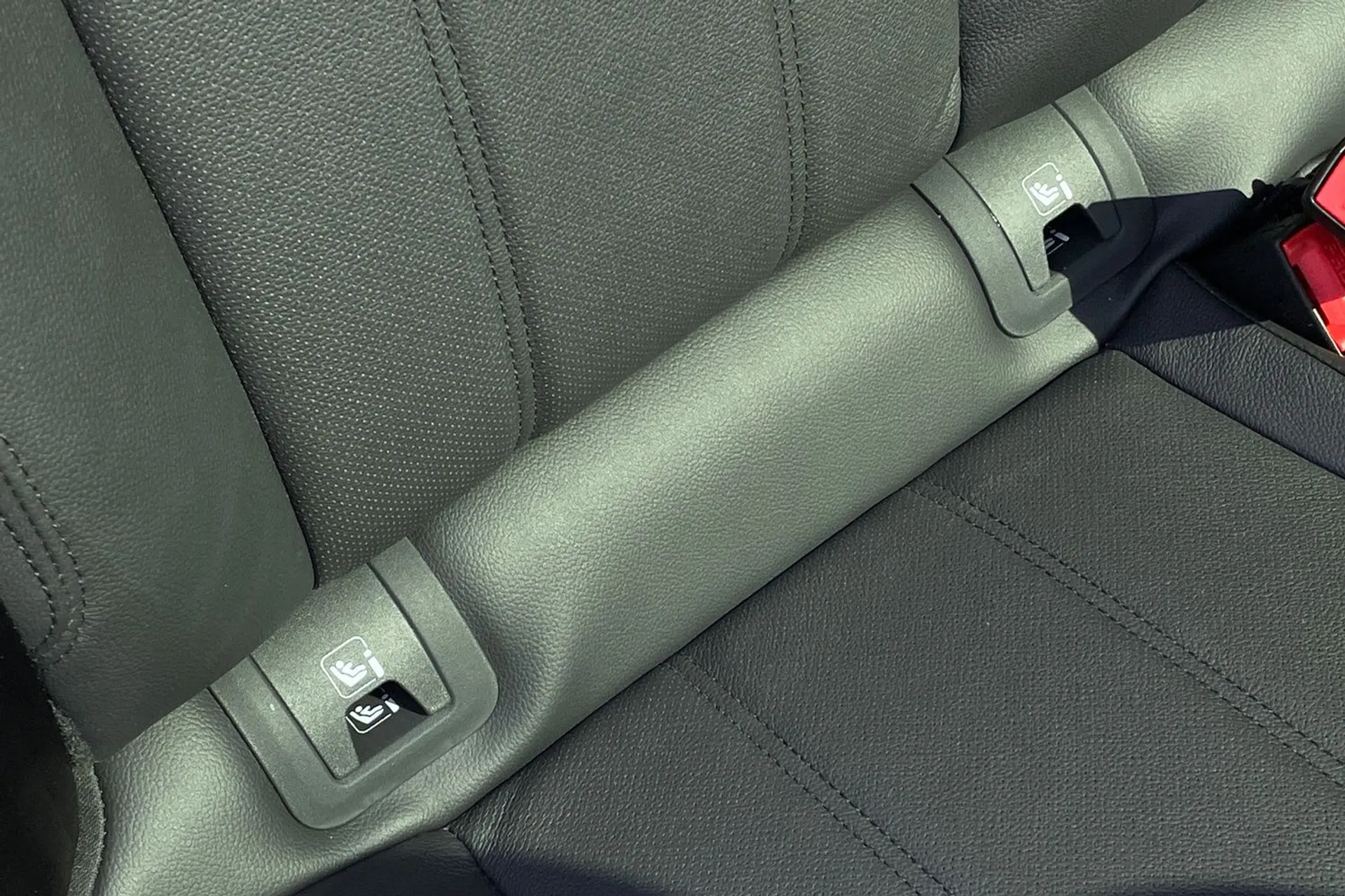 LAND ROVER RANGE ROVER EVOQUE thumbnail image number 46