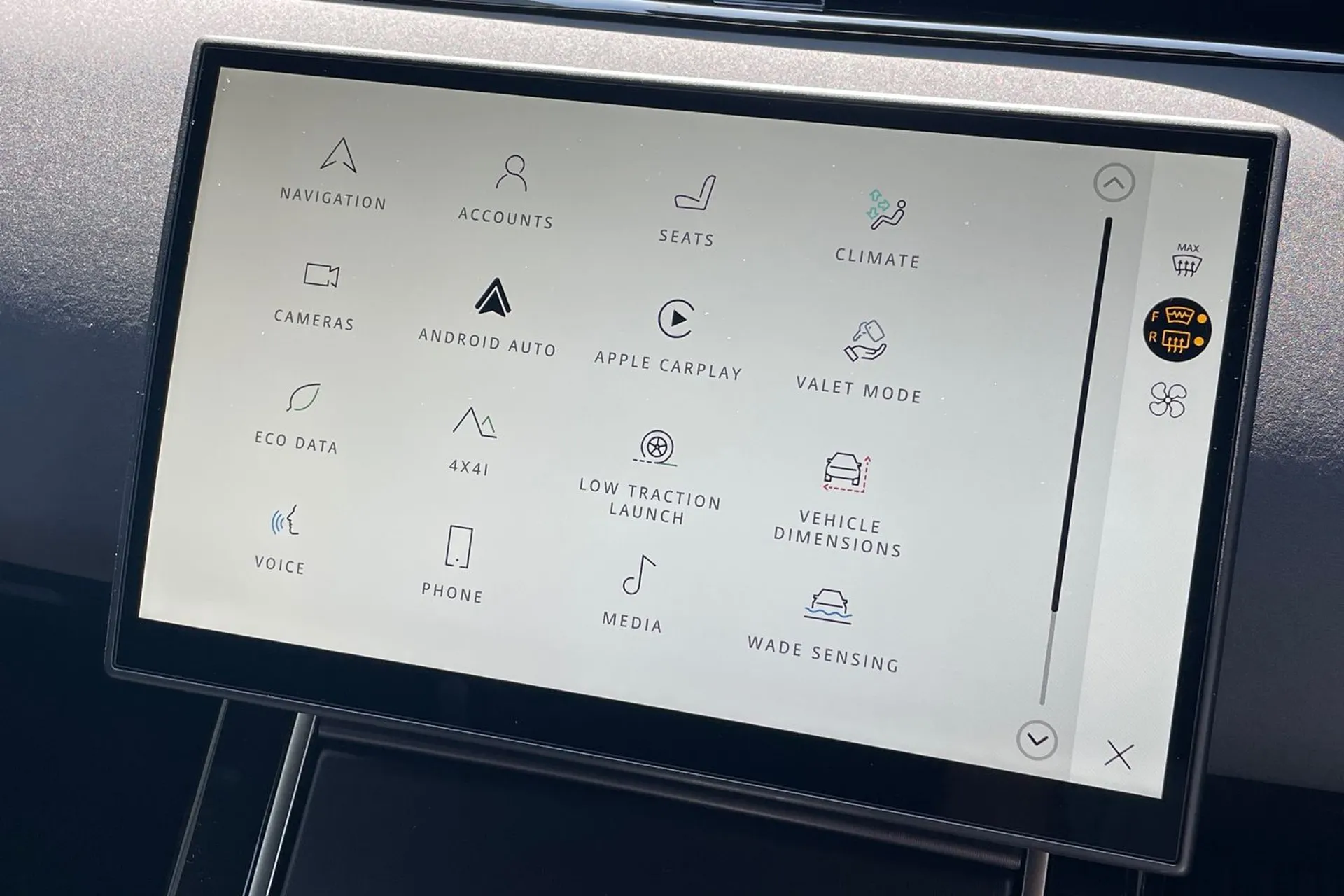 LAND ROVER RANGE ROVER EVOQUE thumbnail image number 34