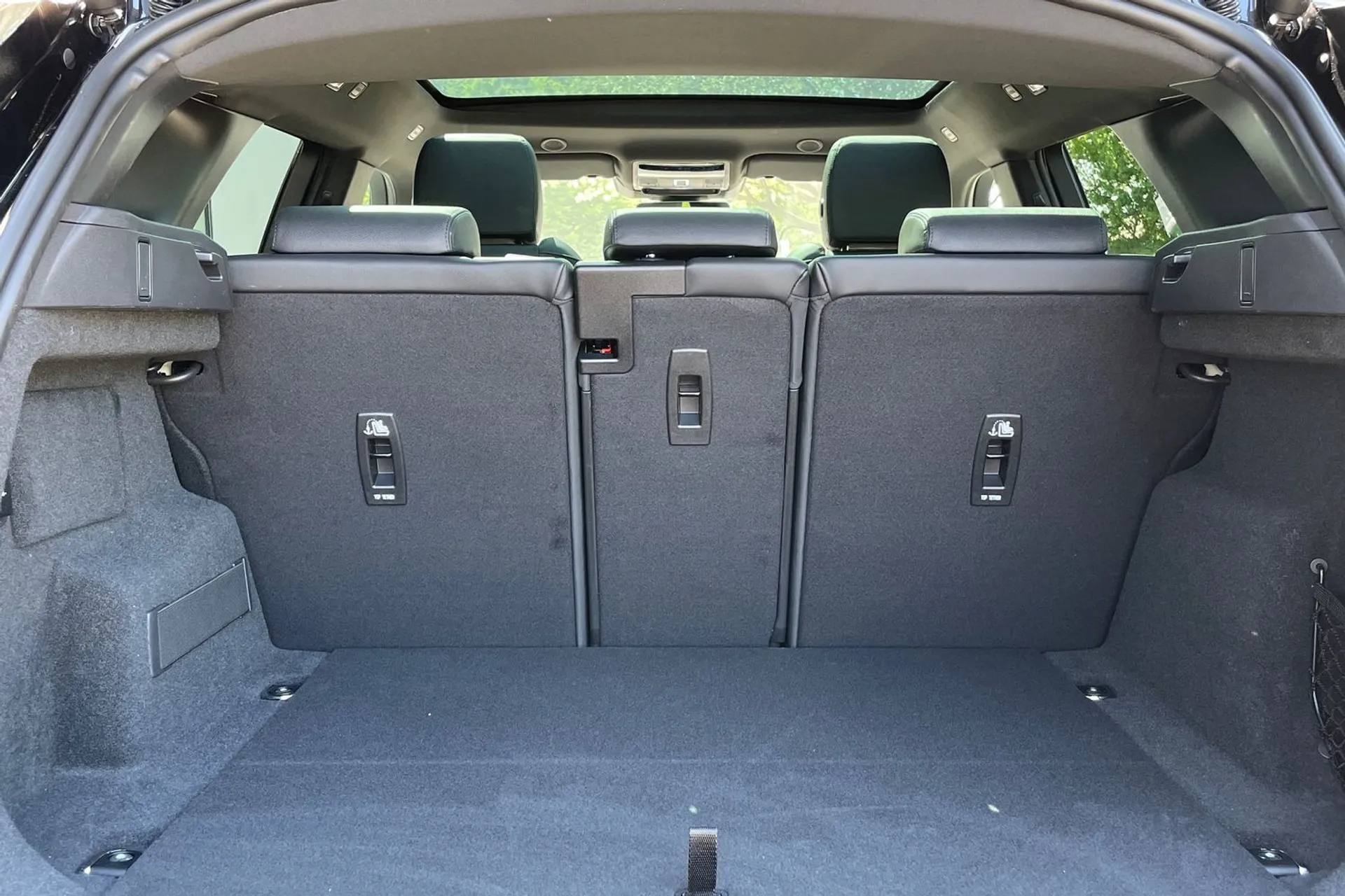 LAND ROVER RANGE ROVER EVOQUE thumbnail image number 40