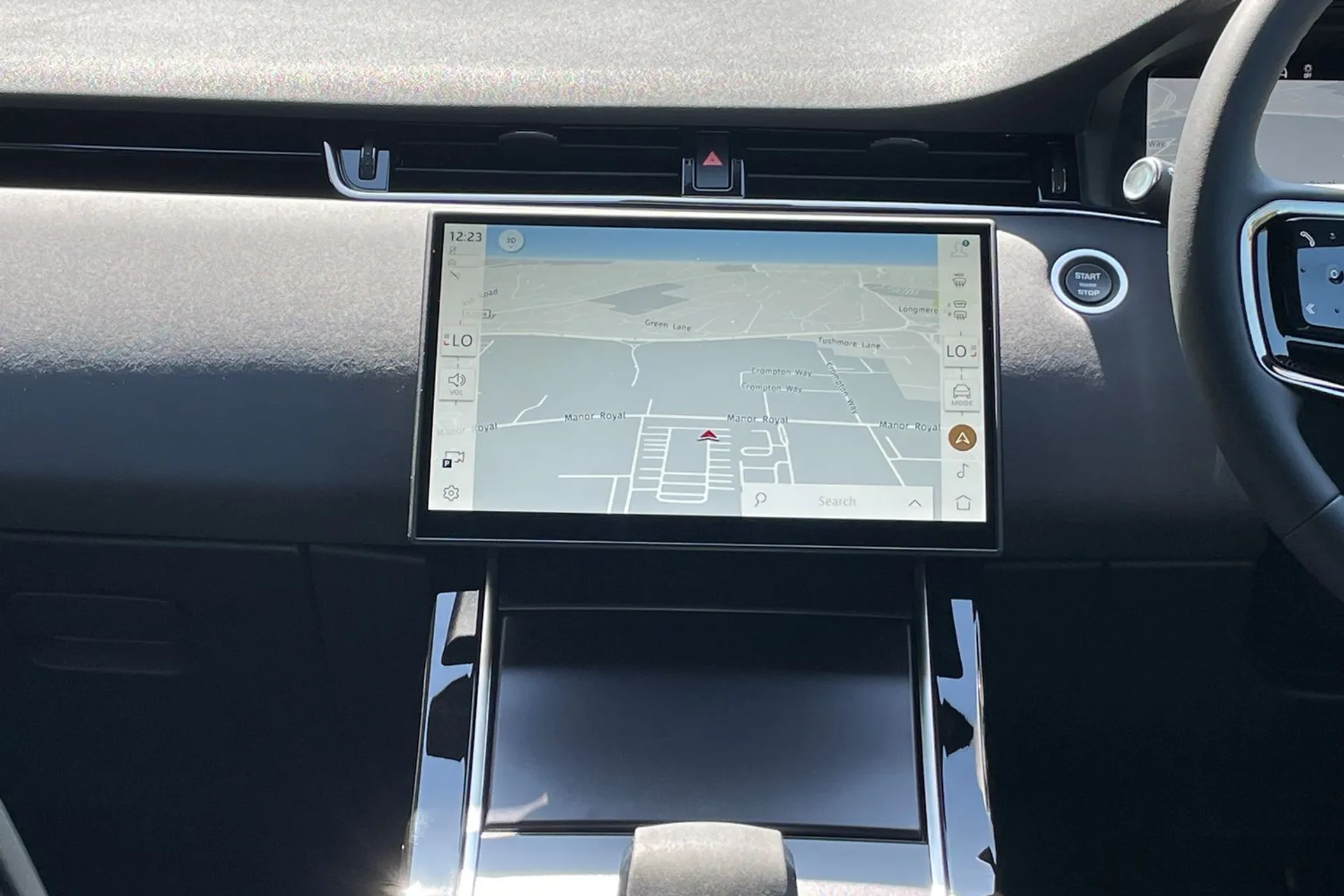 LAND ROVER RANGE ROVER EVOQUE thumbnail image number 23