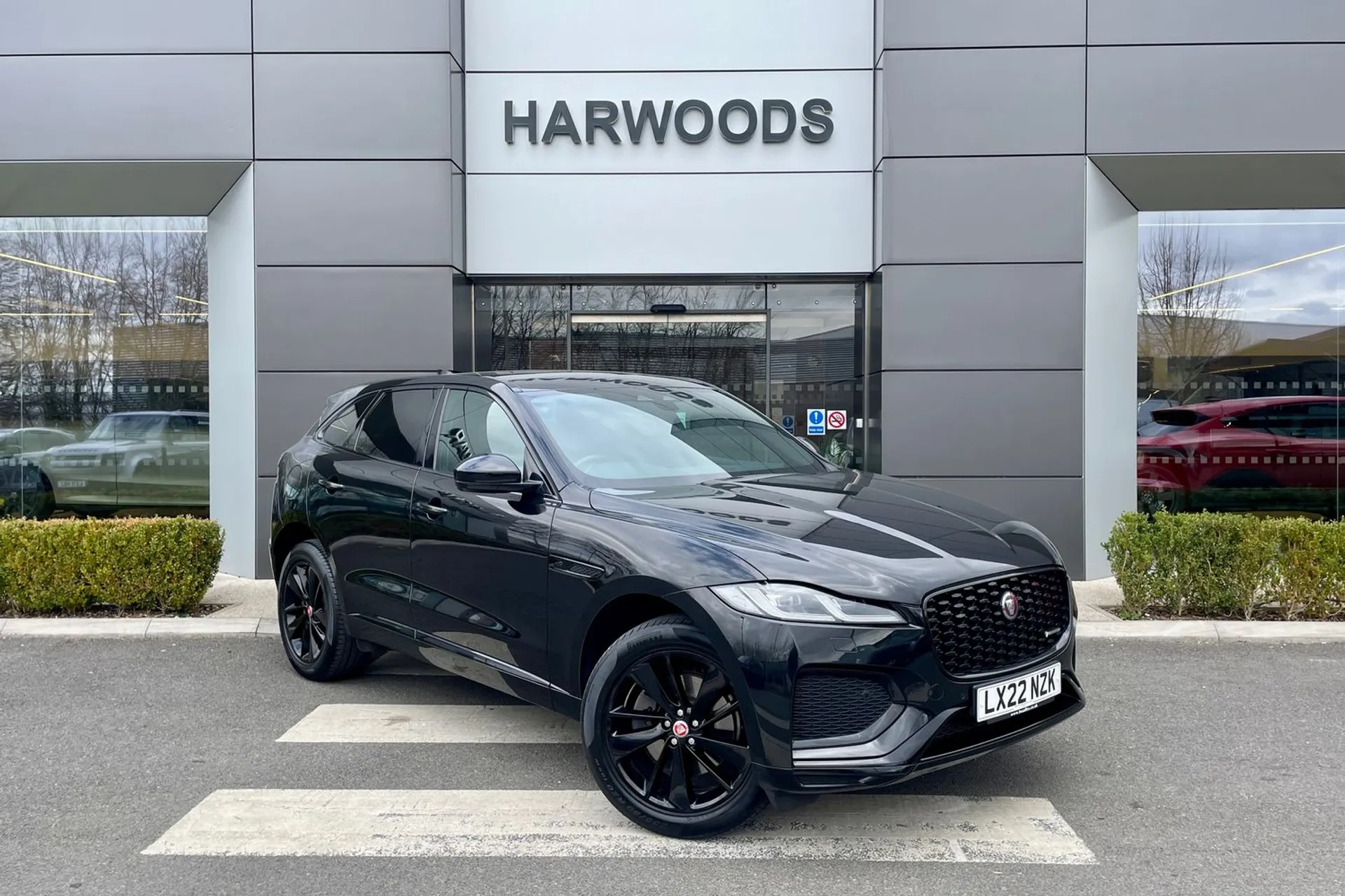 Jaguar F-PACE focused image