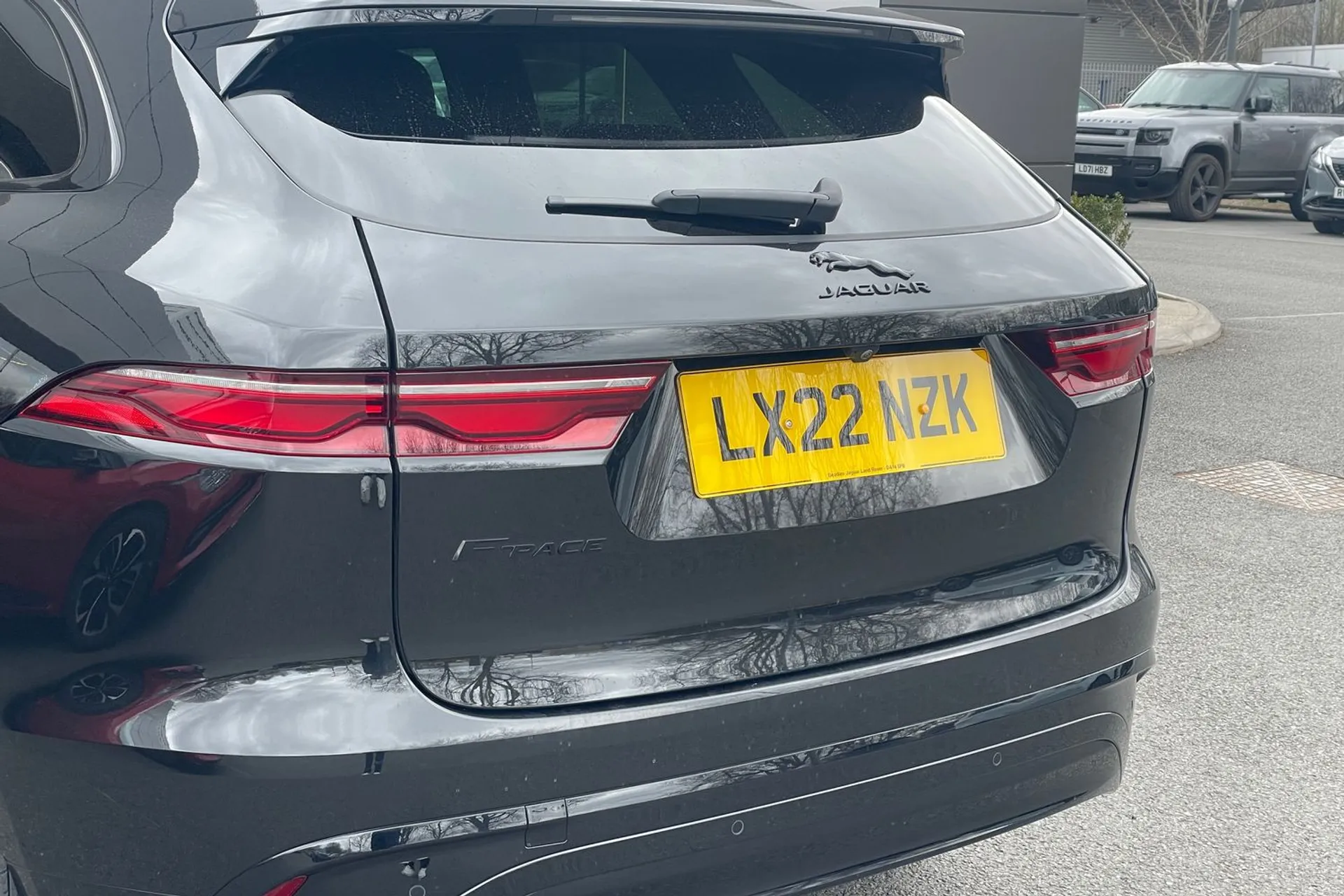 Jaguar F-PACE thumbnail image number 48