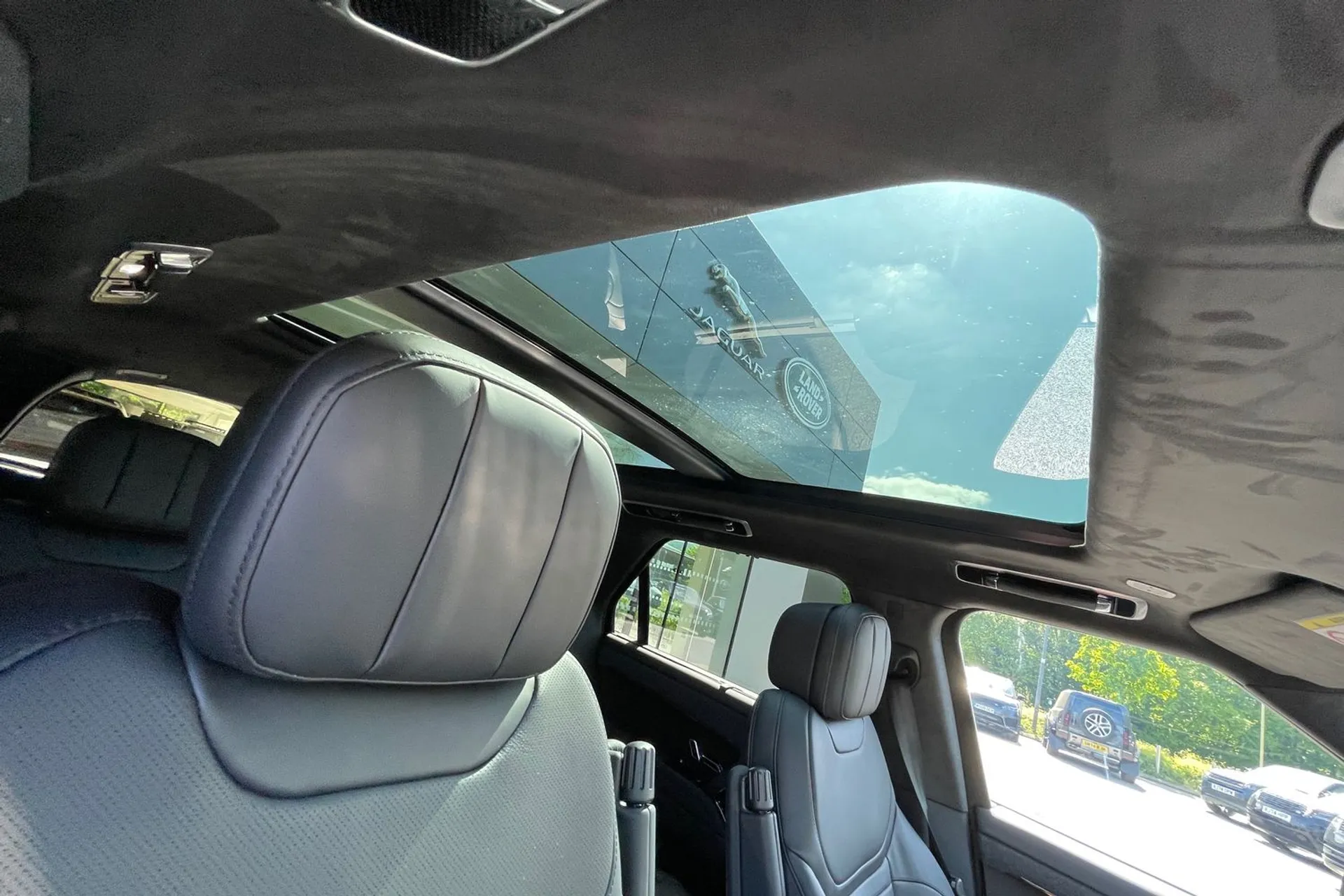 LAND ROVER RANGE ROVER SPORT thumbnail image number 39