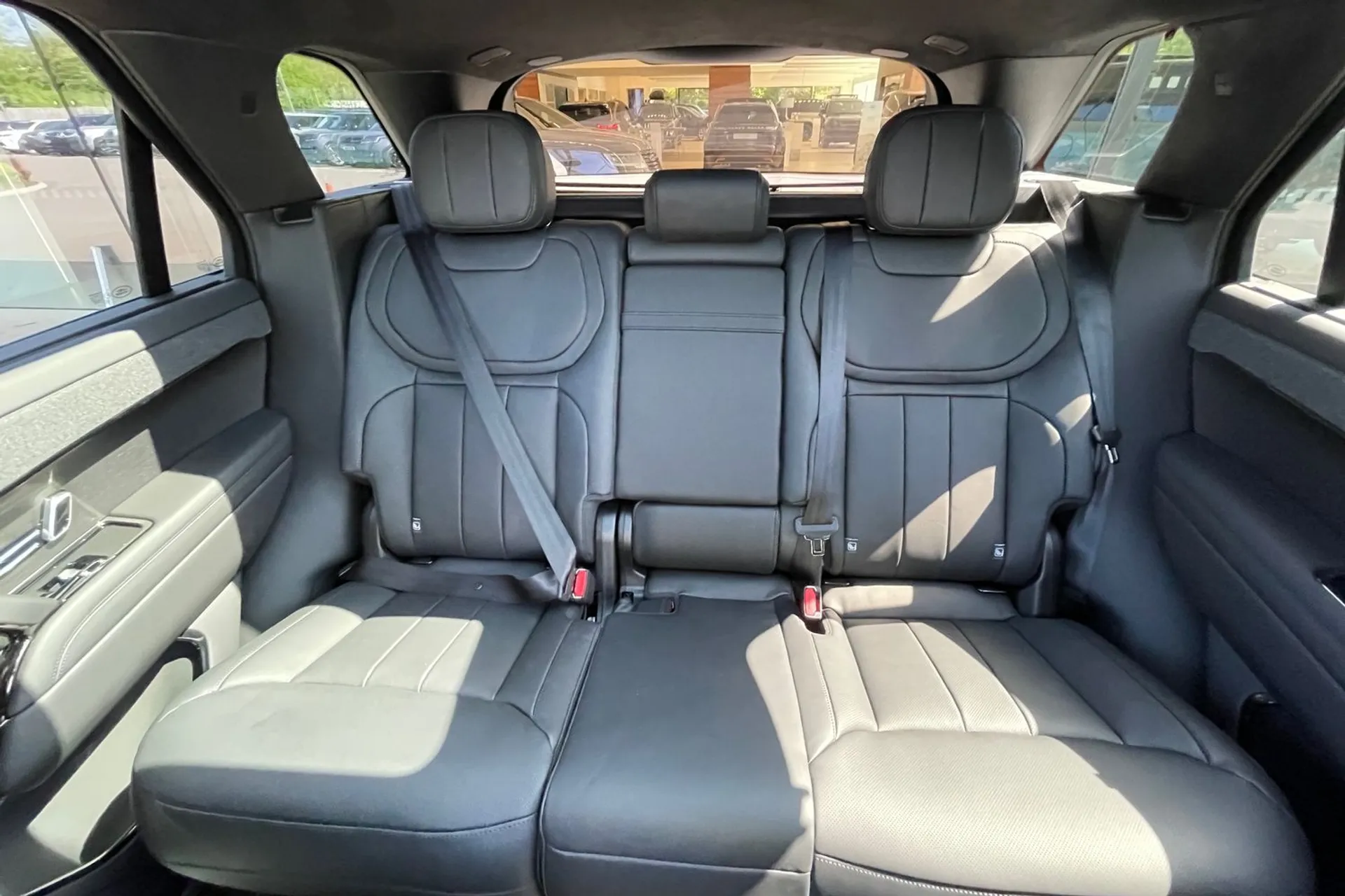LAND ROVER RANGE ROVER SPORT thumbnail image number 11