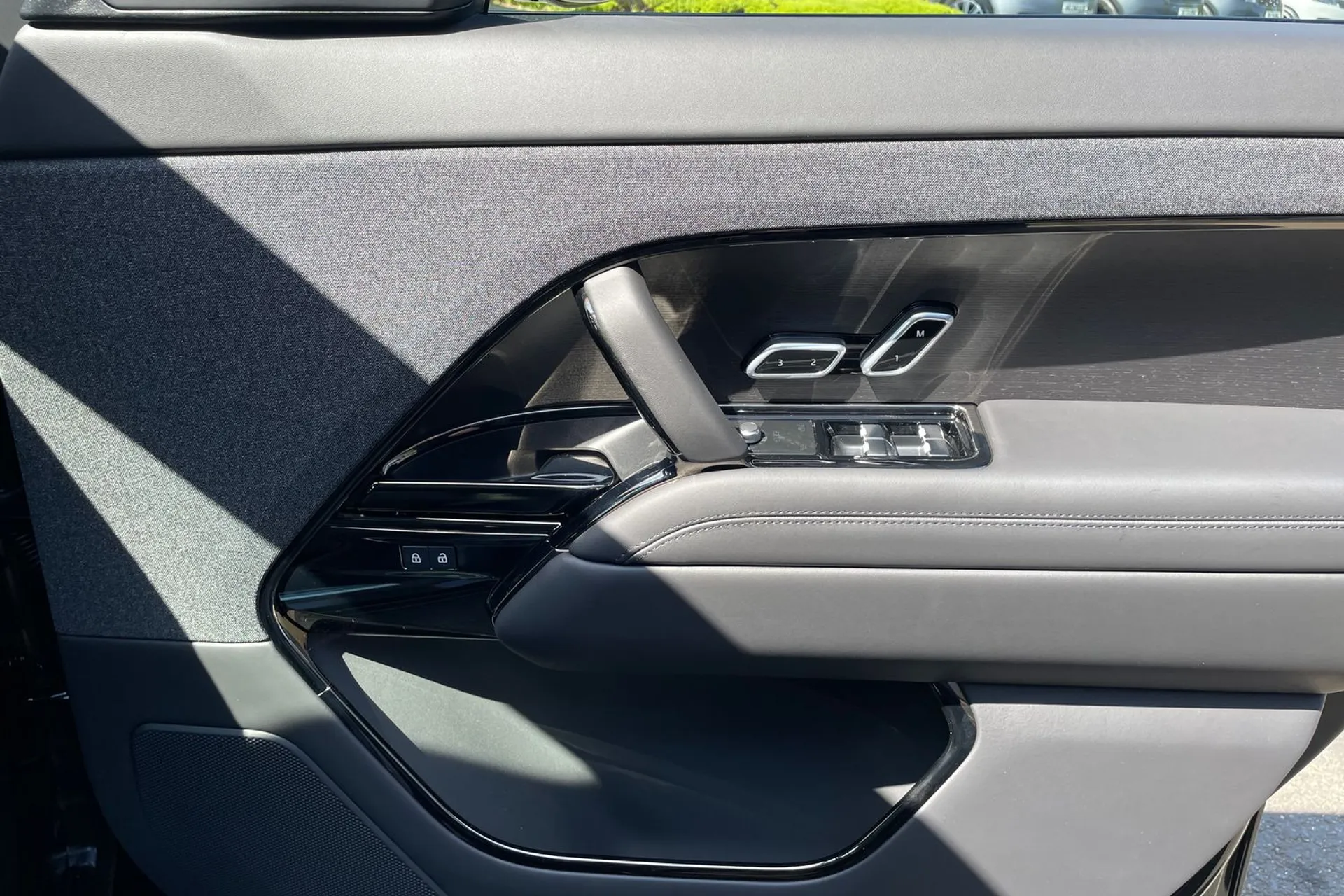LAND ROVER RANGE ROVER SPORT thumbnail image number 53