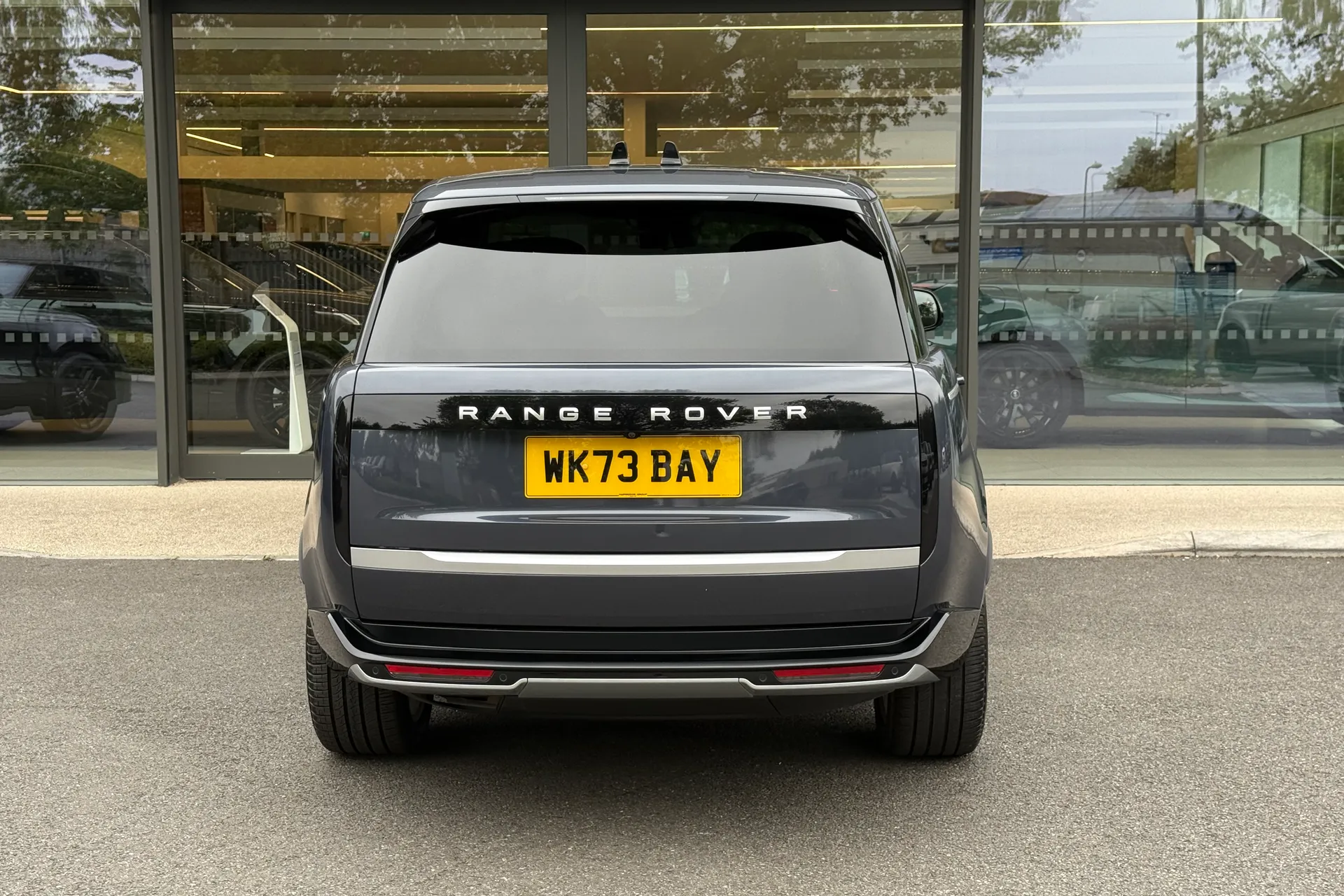 LAND ROVER RANGE ROVER thumbnail image number 8