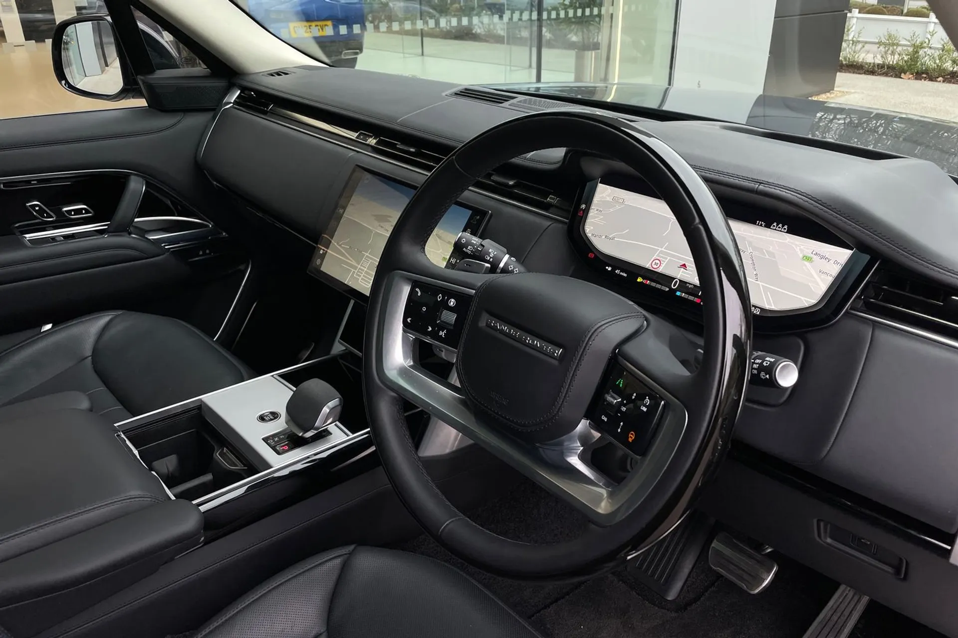 LAND ROVER RANGE ROVER thumbnail image number 28