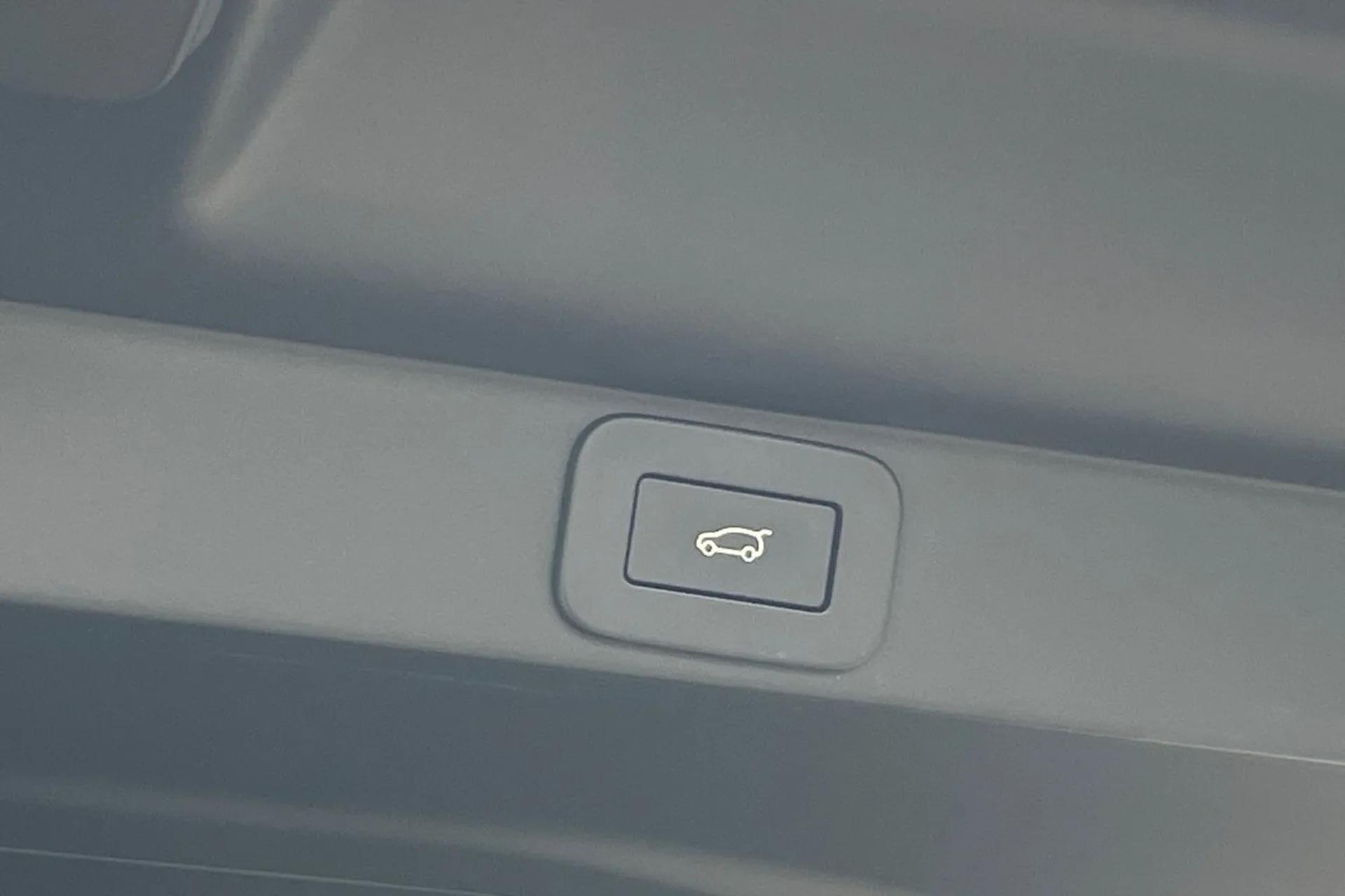 LAND ROVER RANGE ROVER thumbnail image number 39