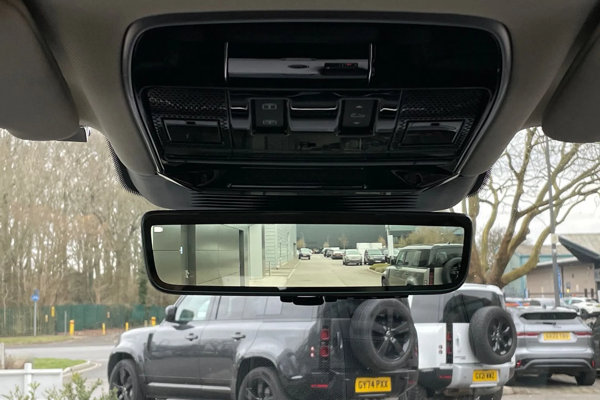 LAND ROVER RANGE ROVER thumbnail image number 31