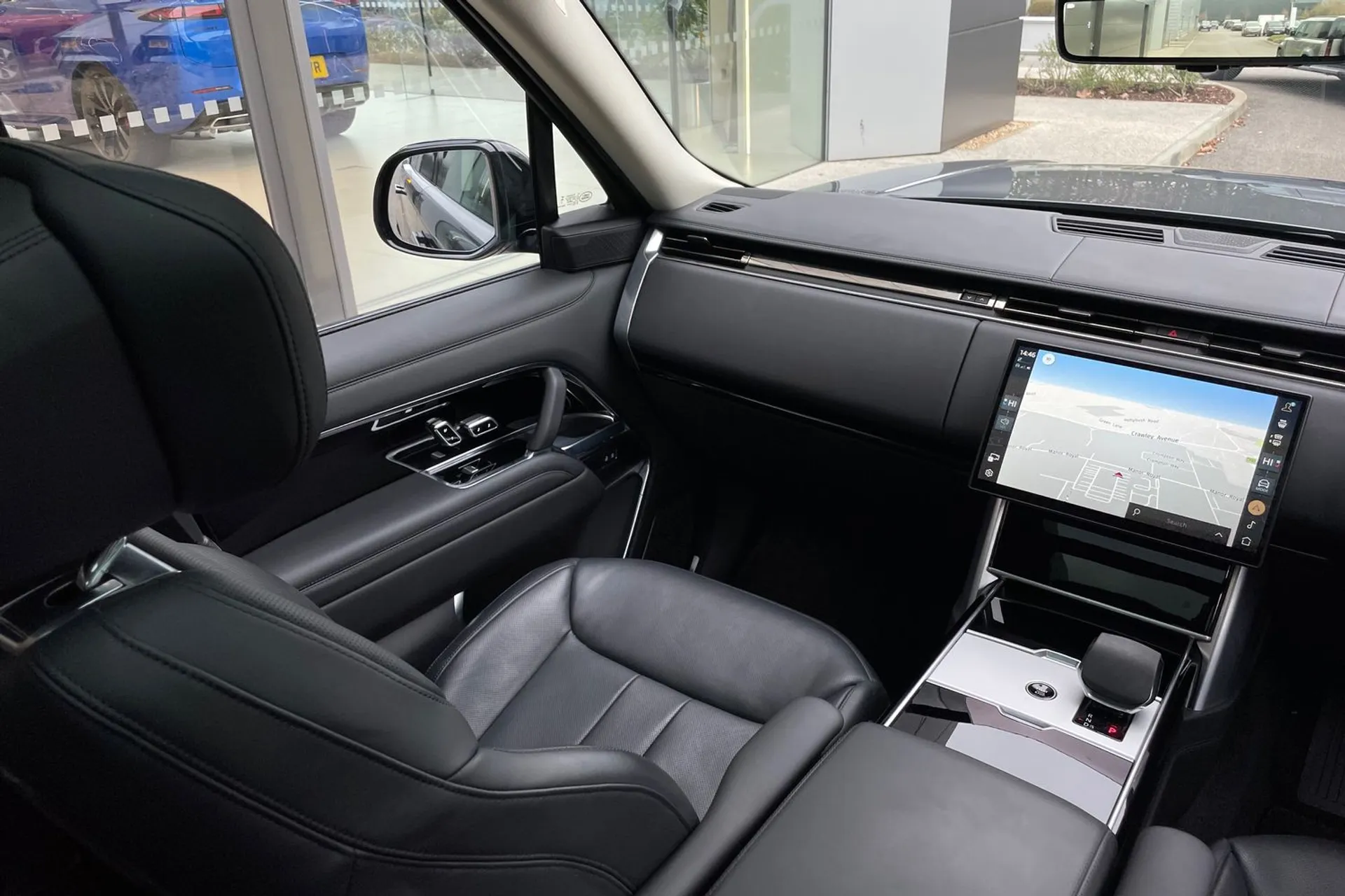 LAND ROVER RANGE ROVER thumbnail image number 13