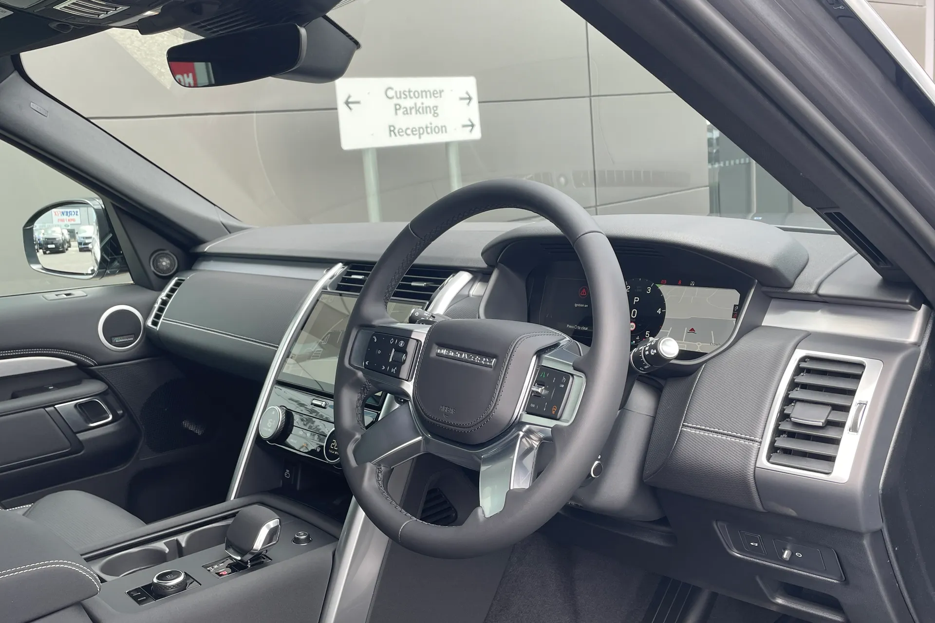 LAND ROVER DISCOVERY thumbnail image number 16