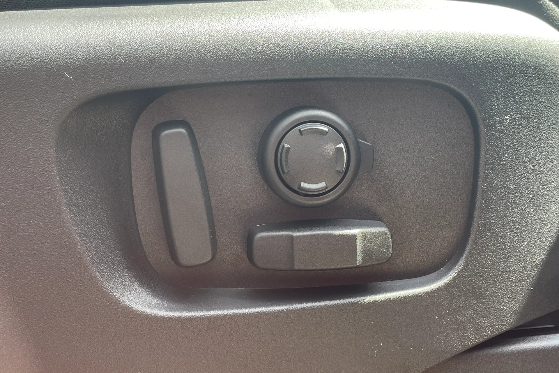LAND ROVER DISCOVERY thumbnail image number 60