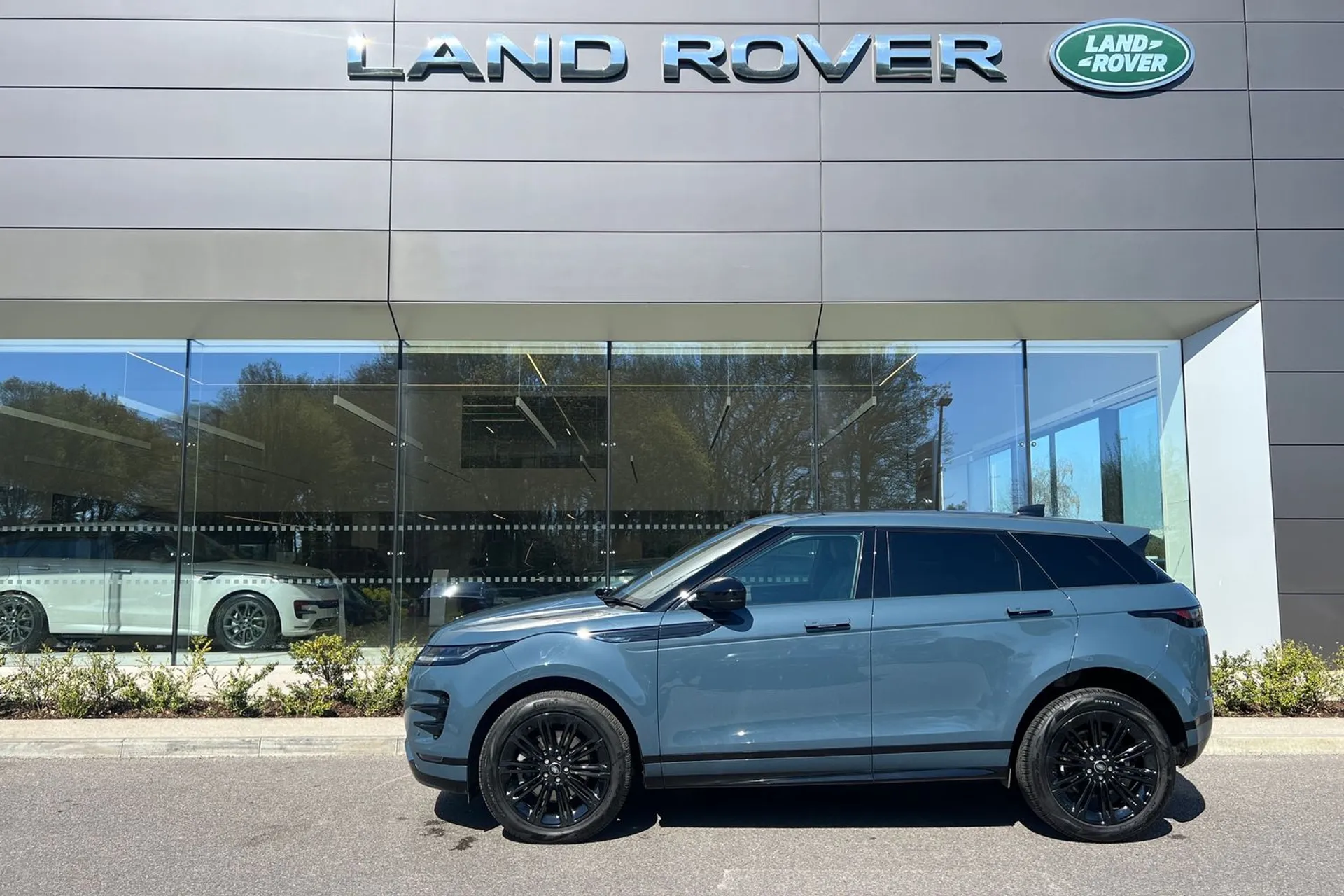 LAND ROVER RANGE ROVER EVOQUE thumbnail image number 7