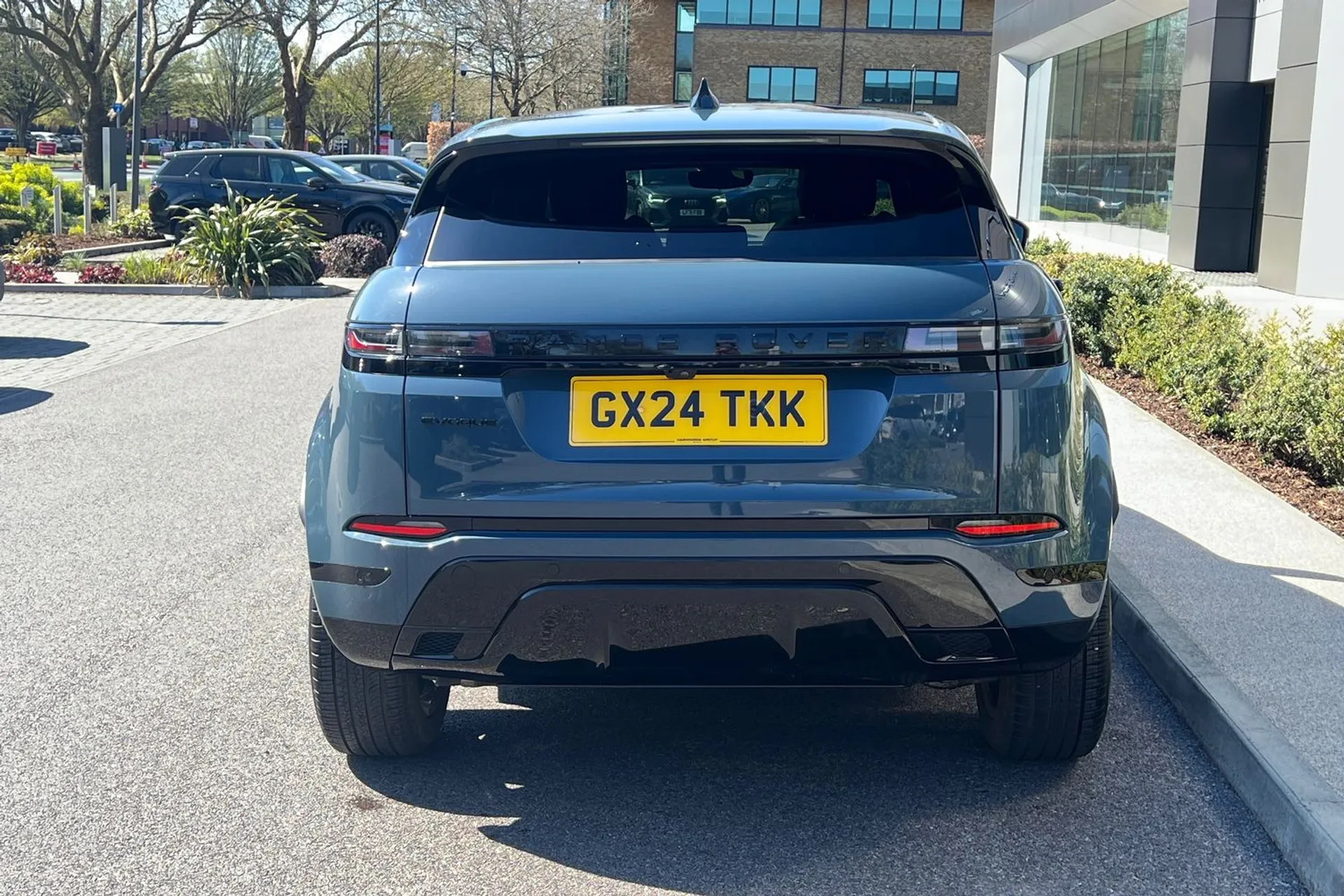 LAND ROVER RANGE ROVER EVOQUE thumbnail image number 11