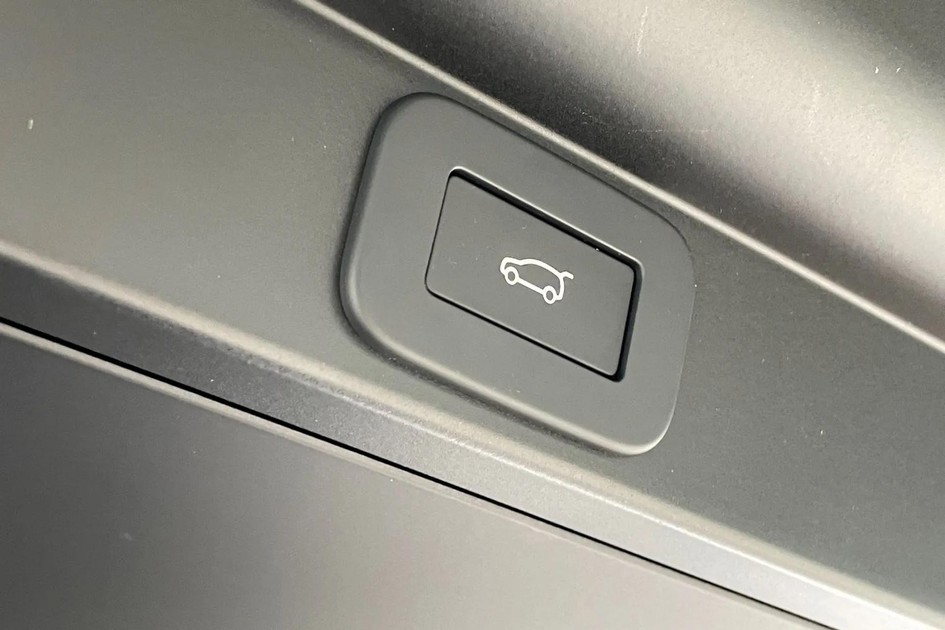 LAND ROVER RANGE ROVER thumbnail image number 46