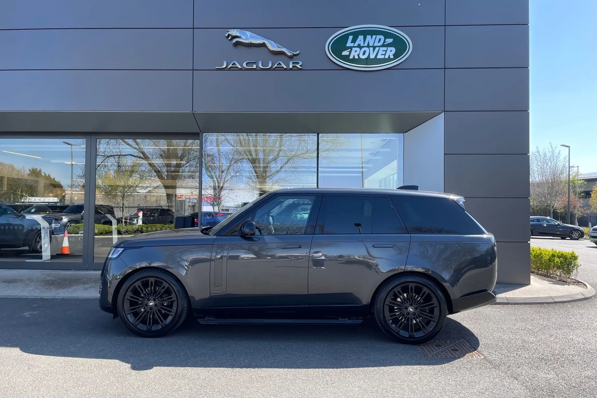 LAND ROVER RANGE ROVER thumbnail image number 27