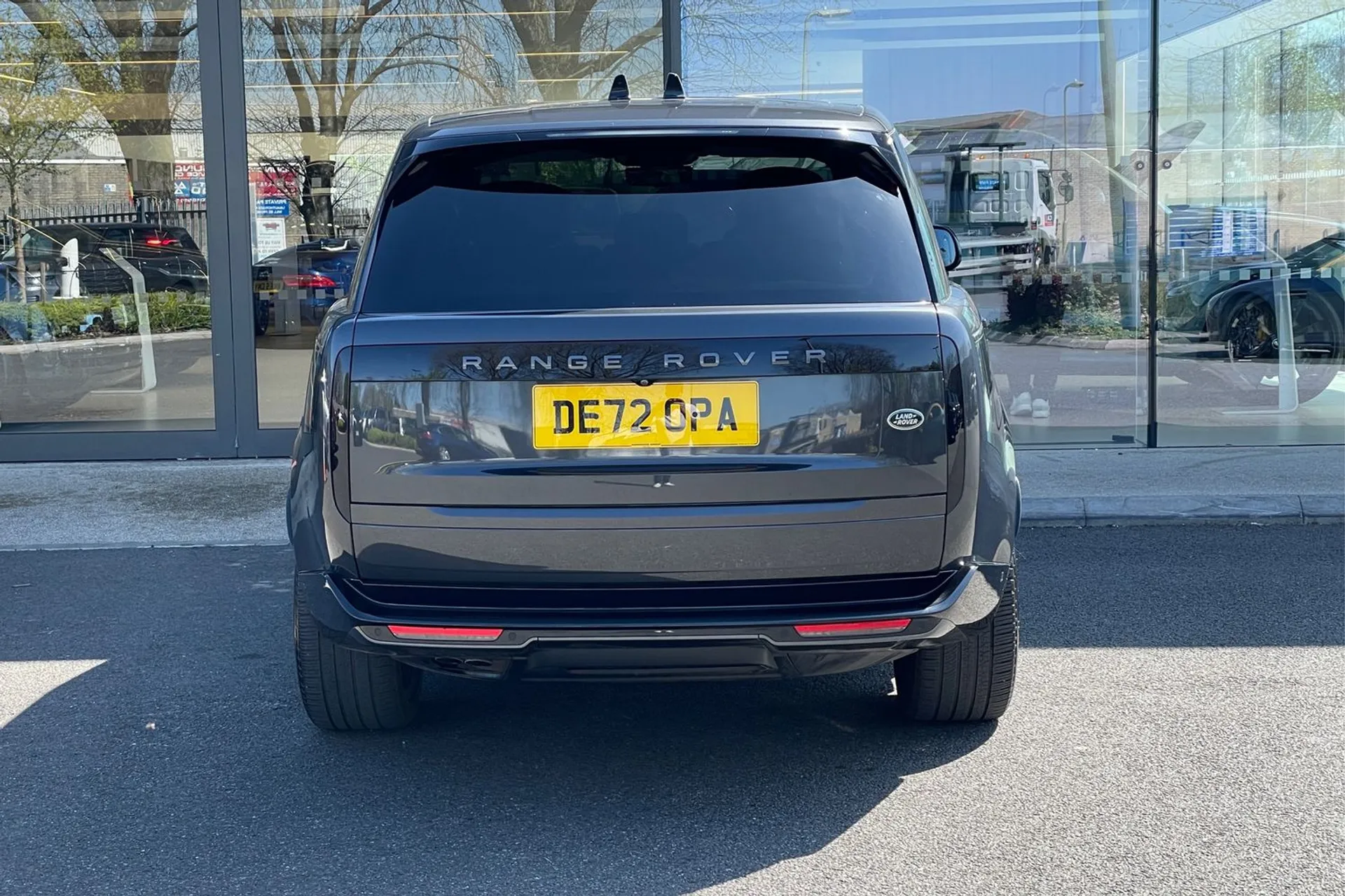 LAND ROVER RANGE ROVER thumbnail image number 8