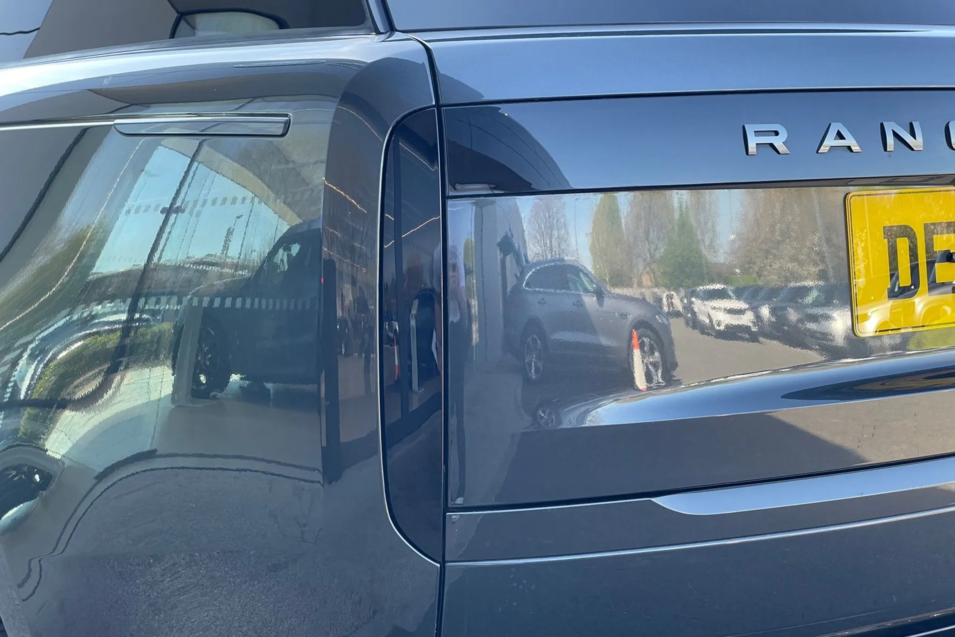 LAND ROVER RANGE ROVER thumbnail image number 67