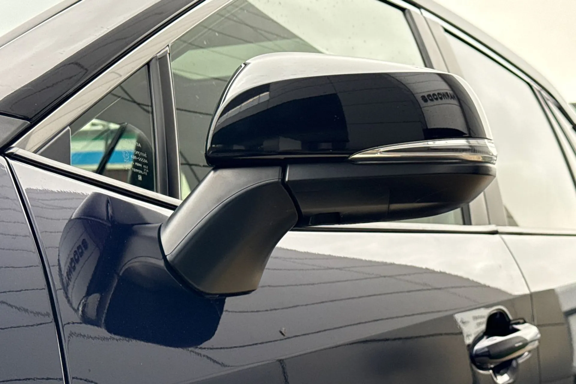 TOYOTA RAV4 thumbnail image number 27