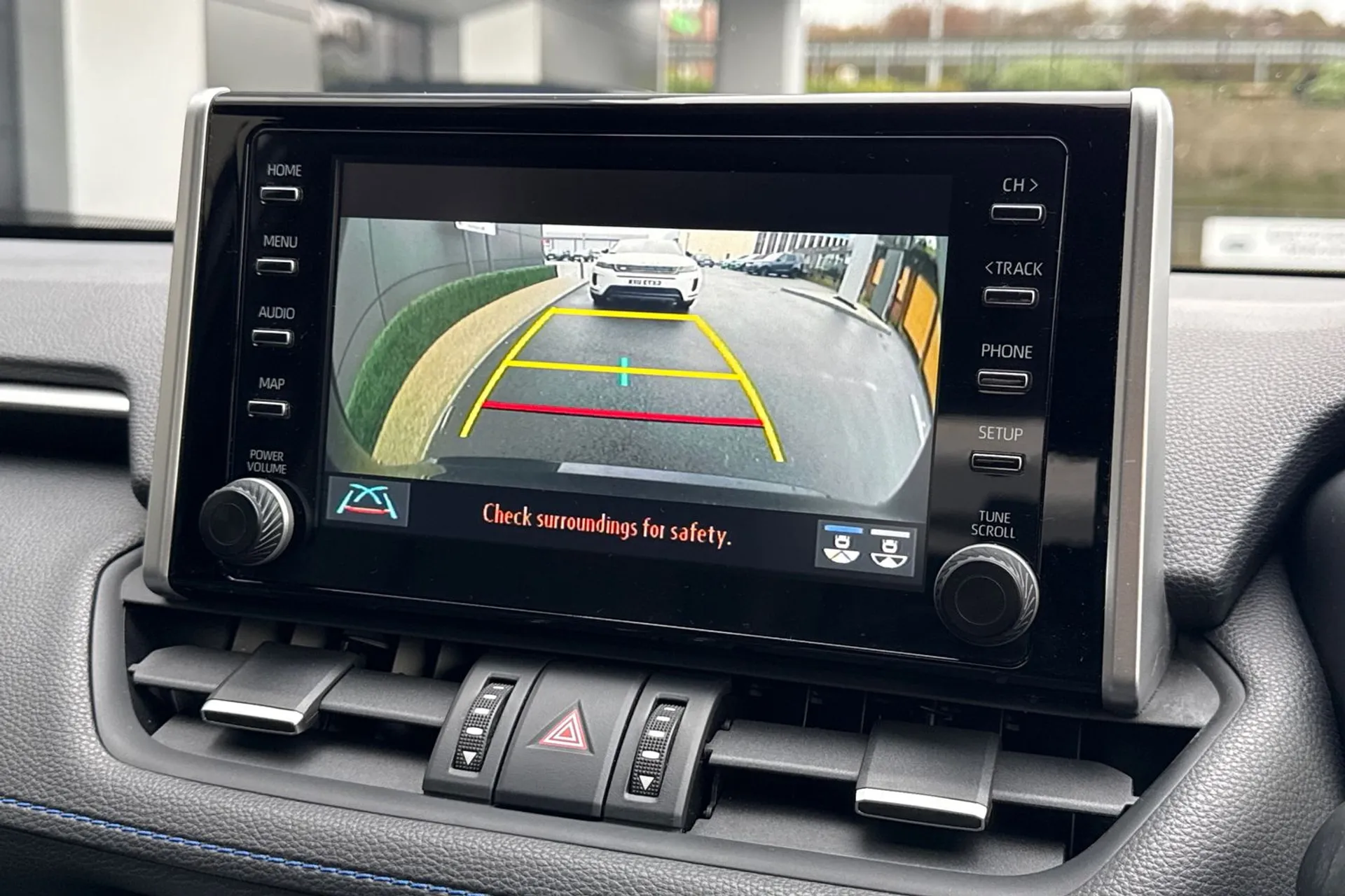 TOYOTA RAV4 thumbnail image number 4