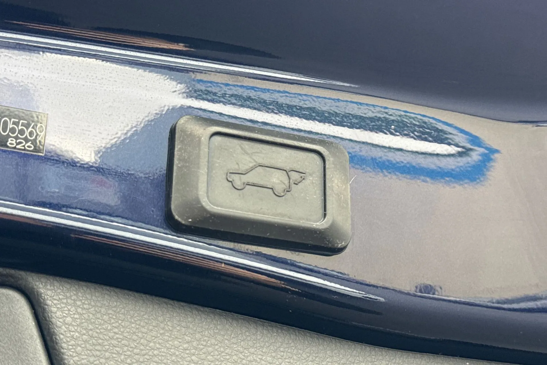 TOYOTA RAV4 thumbnail image number 32