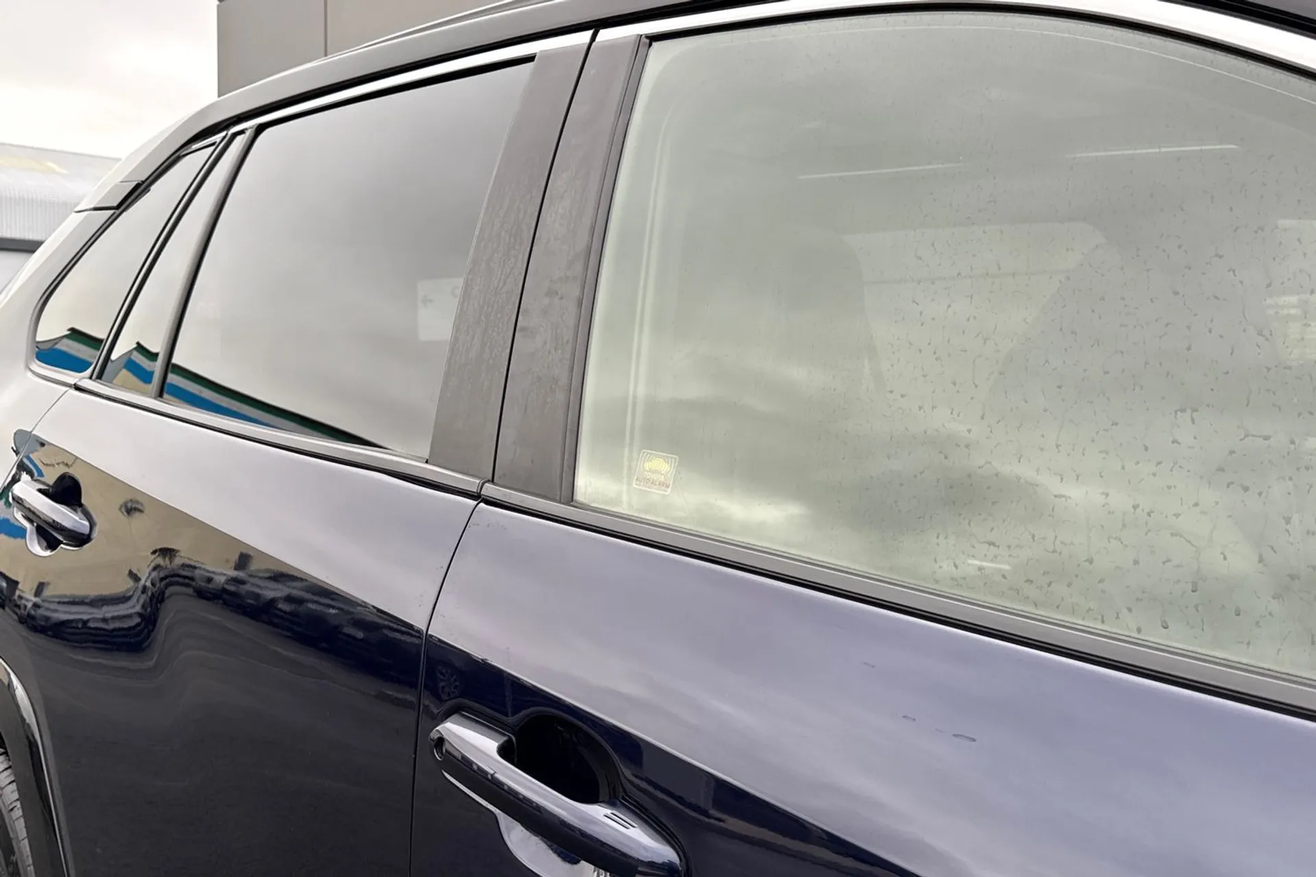 TOYOTA RAV4 thumbnail image number 21