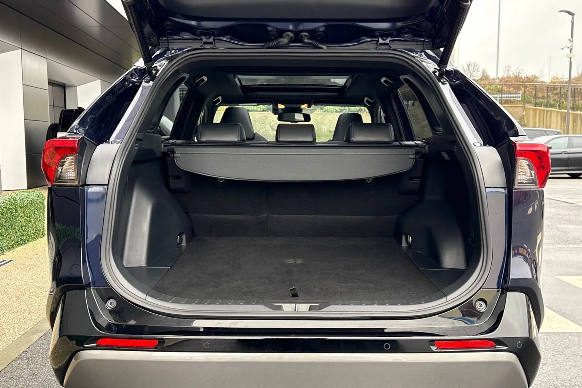 TOYOTA RAV4 thumbnail image number 31